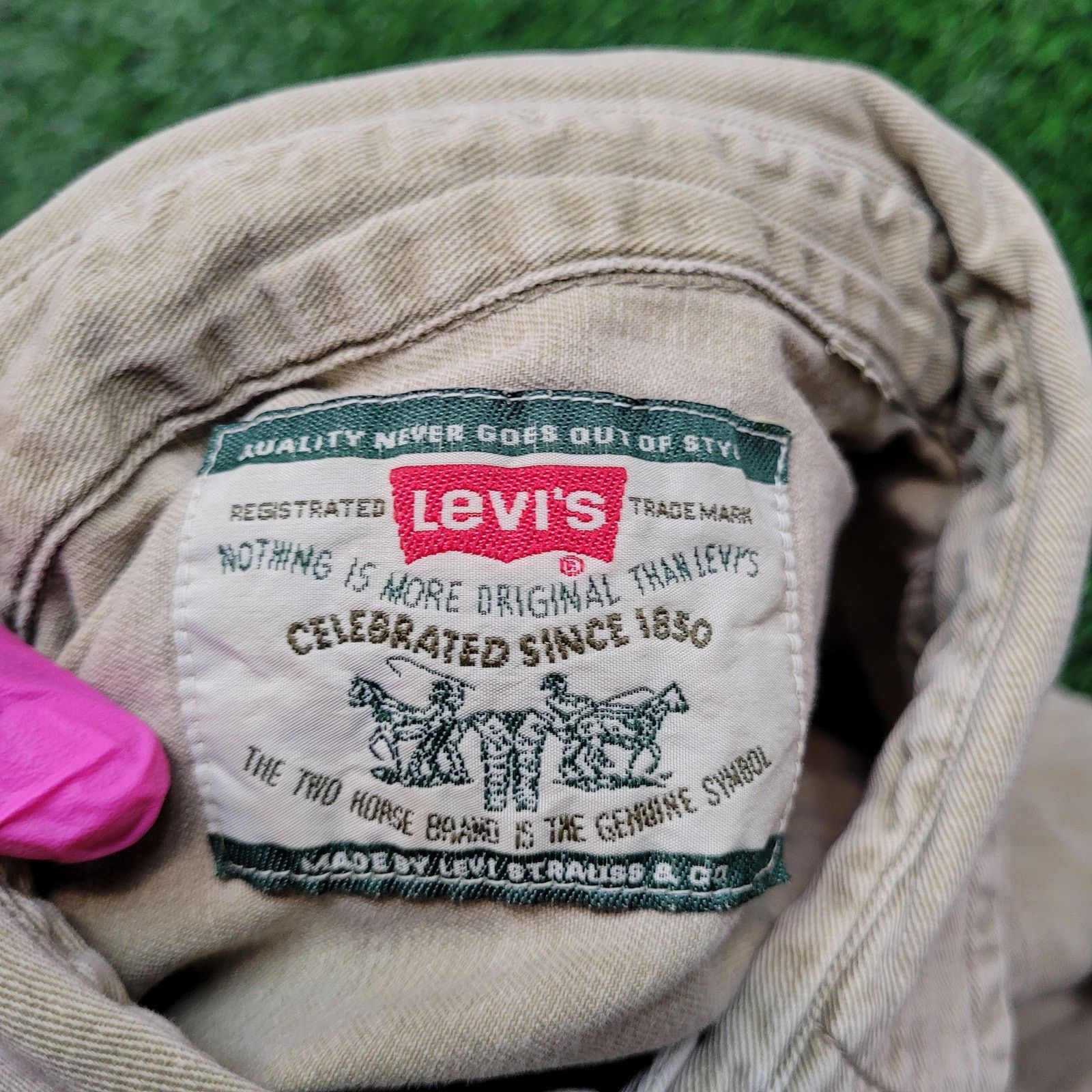 Levi's VTG Levi's Oversized Baggy Workwear Shirt 2XL 3XL 27" Chest Size US XXL / EU 58 / 5 - 6 Thumbnail