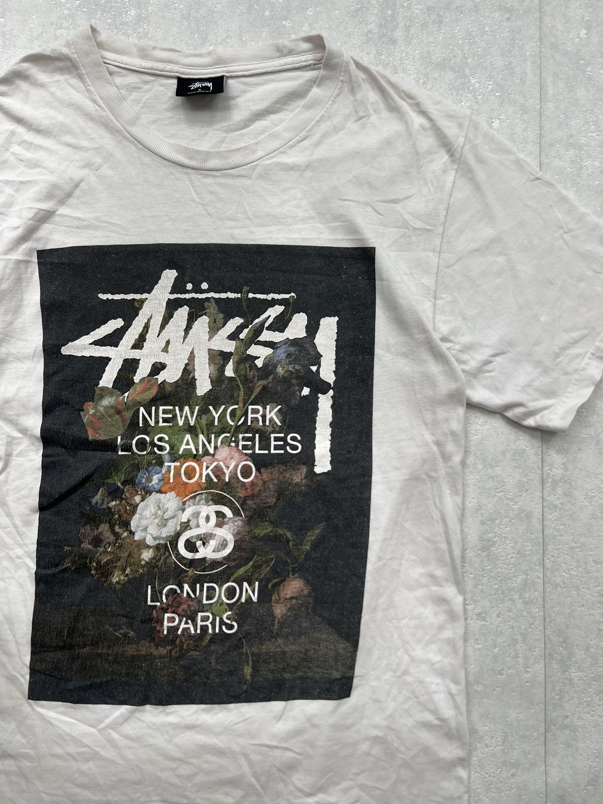 Stussy STUSSY FLORA INTERNATIONAL BIG LOGO Y2K TEE Size US S / EU 44-46 / 1 - 2 Thumbnail