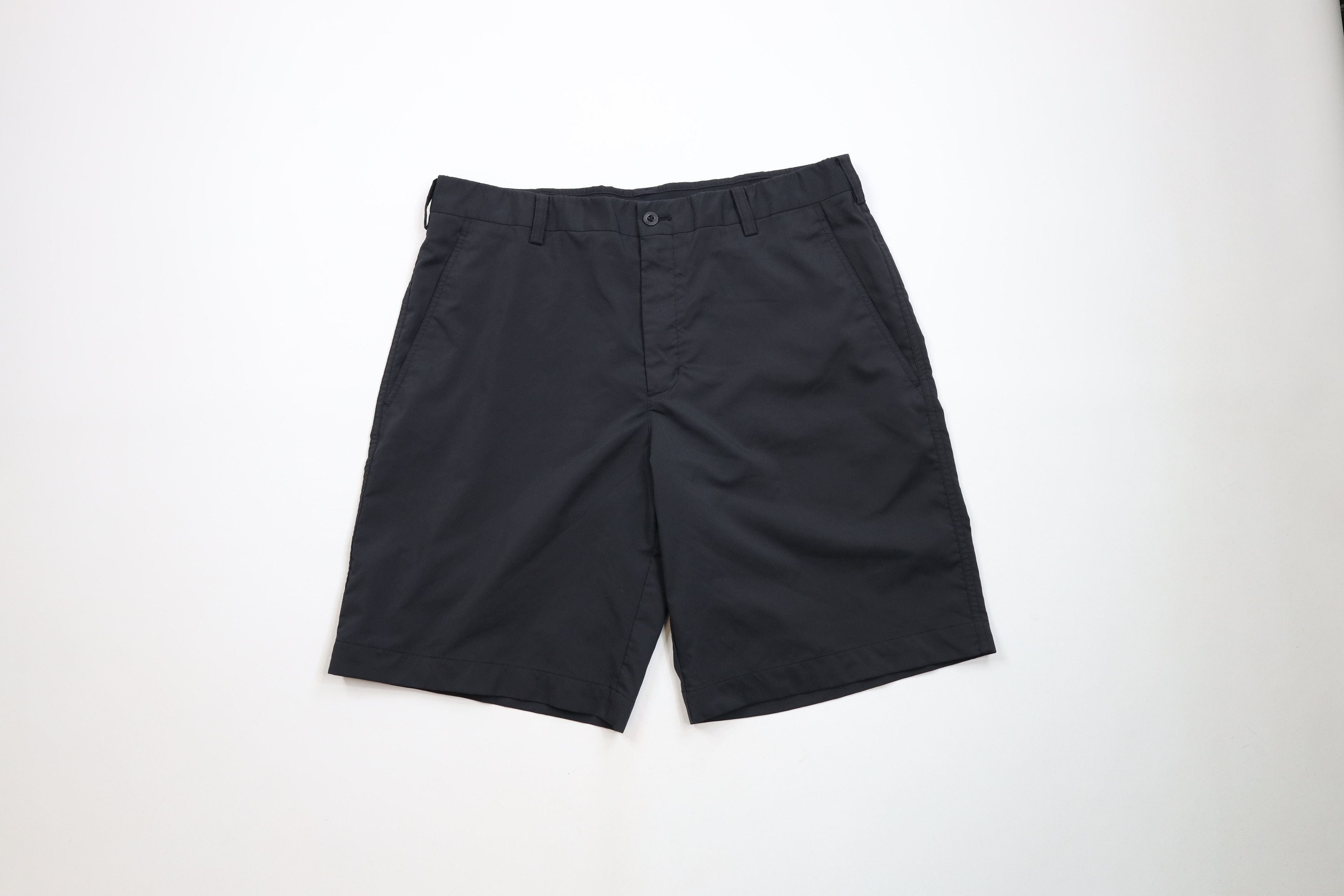 Nike × Vintage Nike Golf Flat Front Tech Golfing Golf Chino Shorts Black Size US 34 / EU 50 - 1 Thumbnail
