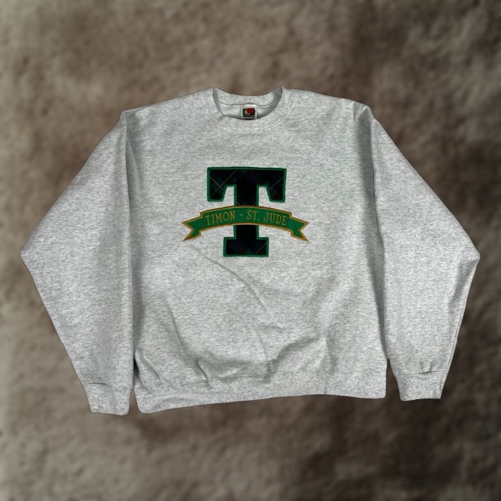Fruit Of The Loom VINTAGE Bishop Timon St Jude High School Sweatshirt XL Gray Cotton Blend Embroidered 90s School Men Sweatshirt Size US XL / EU 56 / 4 - 1 Thumbnail