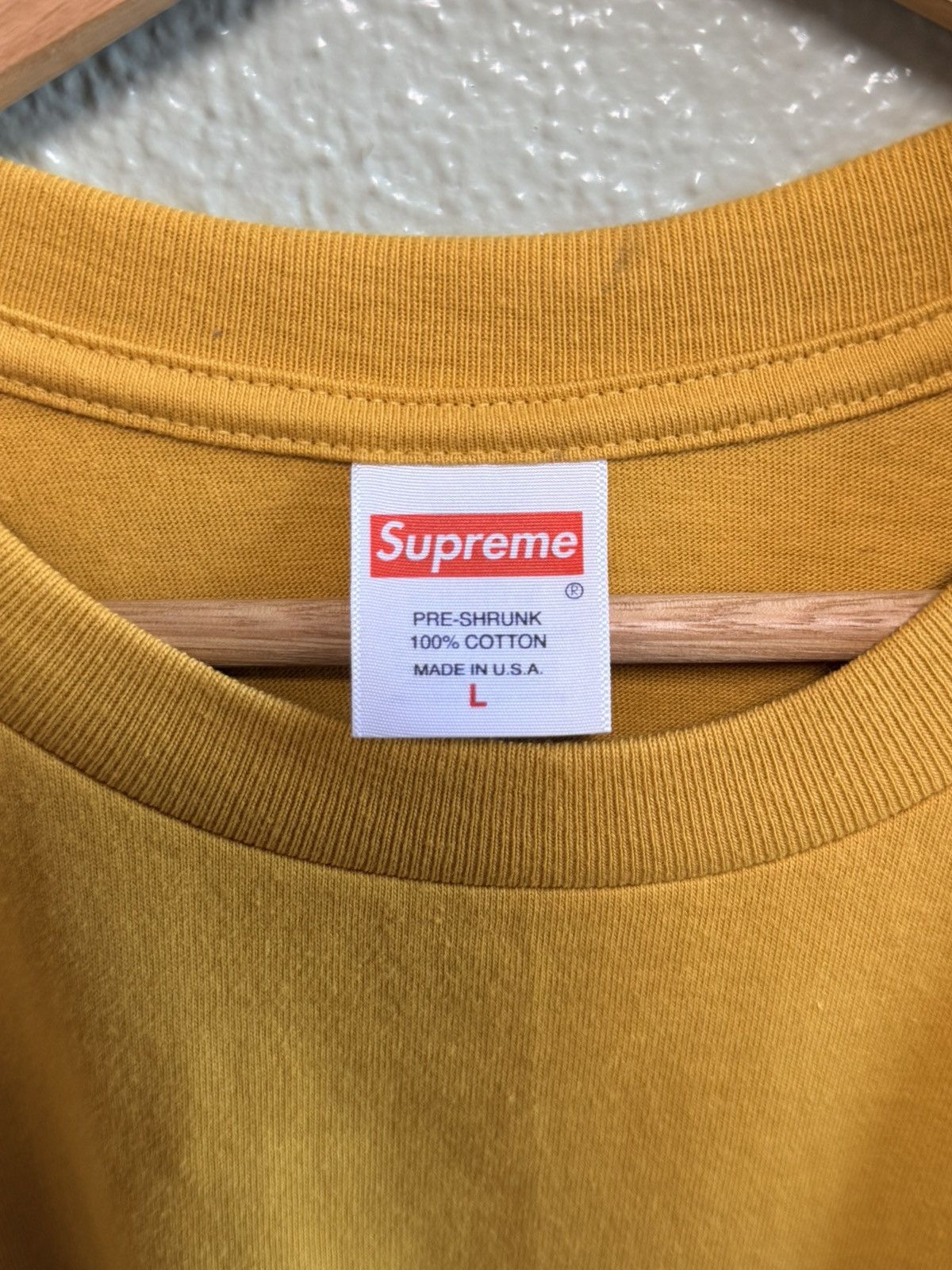 Supreme Supreme Logo Tee Size US L / EU 52-54 / 3 - 2 Thumbnail