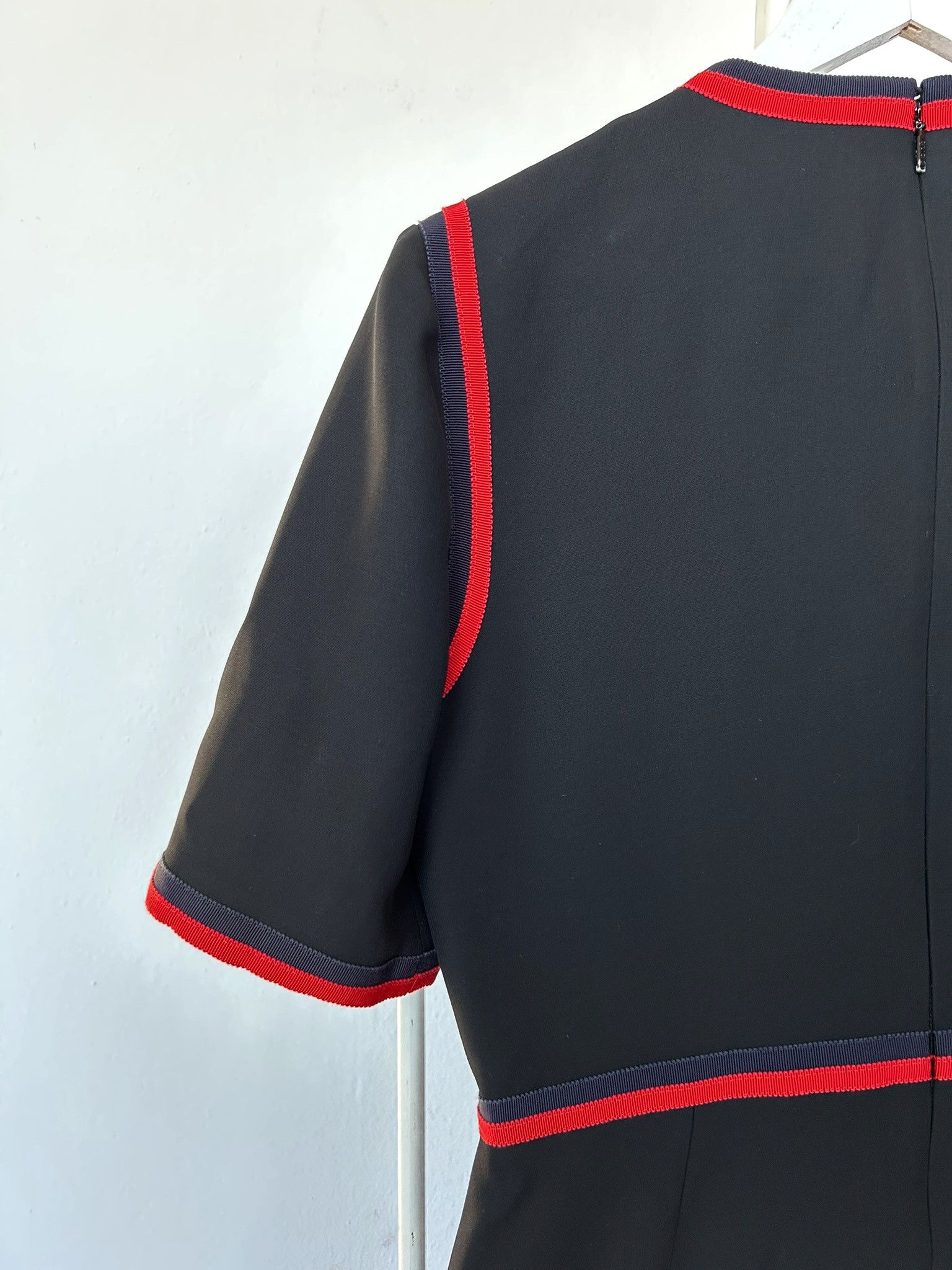 Gucci 2017 Gucci ribbon trim short sleeve wool and silk mini dress Size M / US 6-8 / IT 42-44 - 10 Thumbnail
