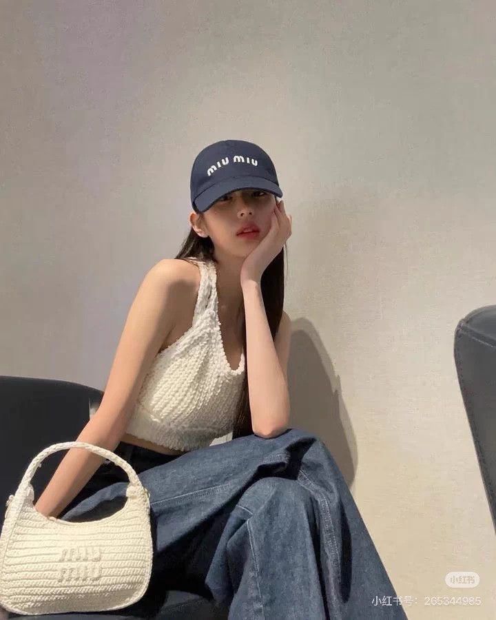 Miu Miu Miu Miu Blue Embroidered Hat 99 New S Velcro Adjustable Size ONE SIZE - 9 Thumbnail