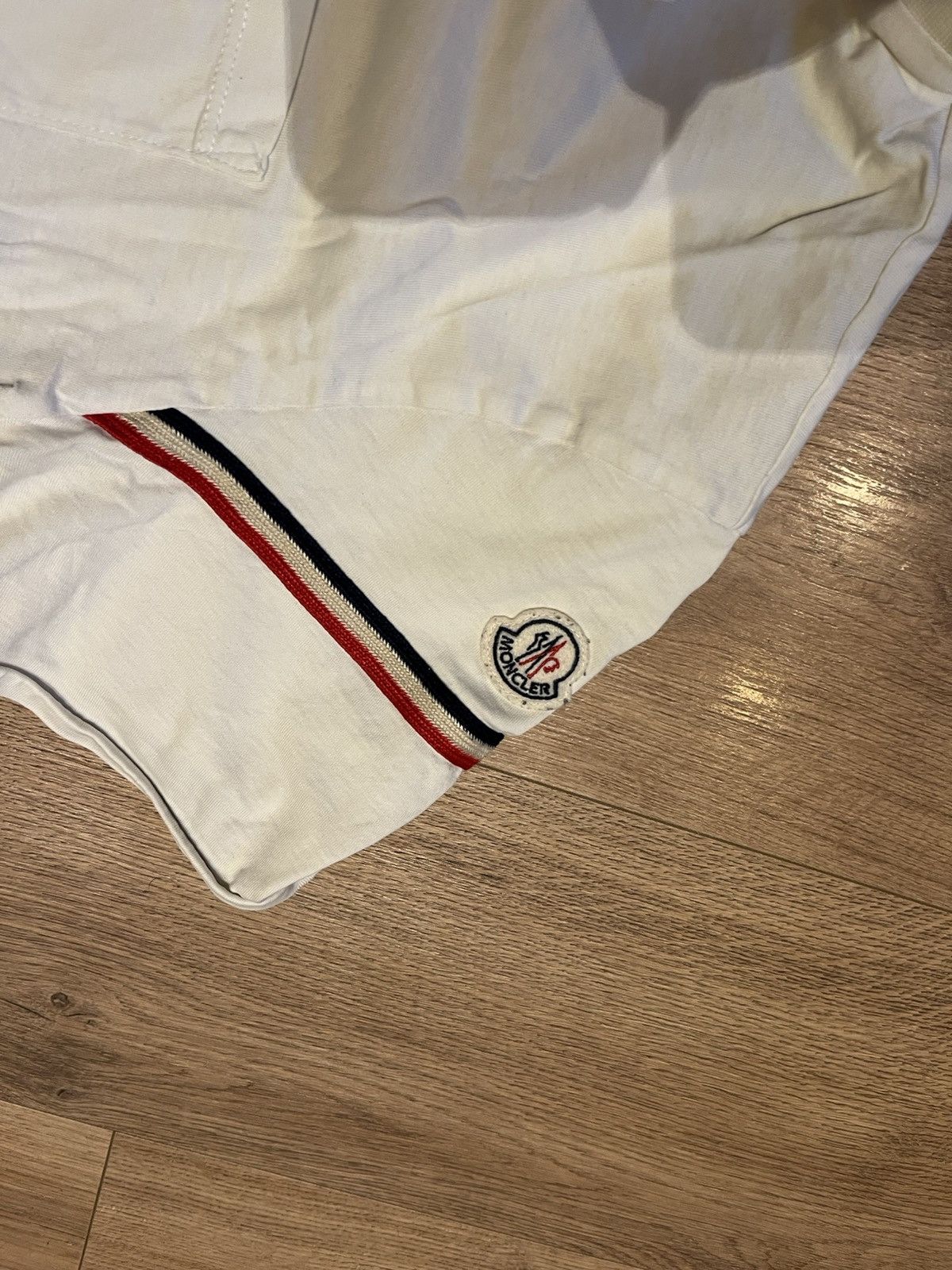 Moncler Moncler white short sleeve T-Shirt with pocket Size US XXL / EU 58 / 5 - 3 Thumbnail