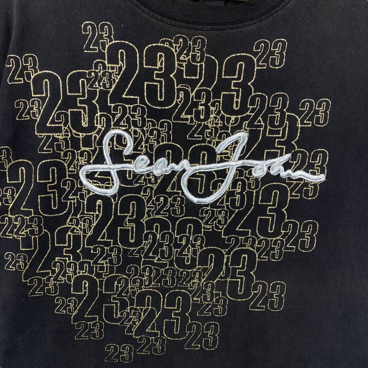 Sean John Vintage 00's SEAN JOHN Embroidery Logo Graphic Faded Tee Size US L / EU 52-54 / 3 - 2 Thumbnail