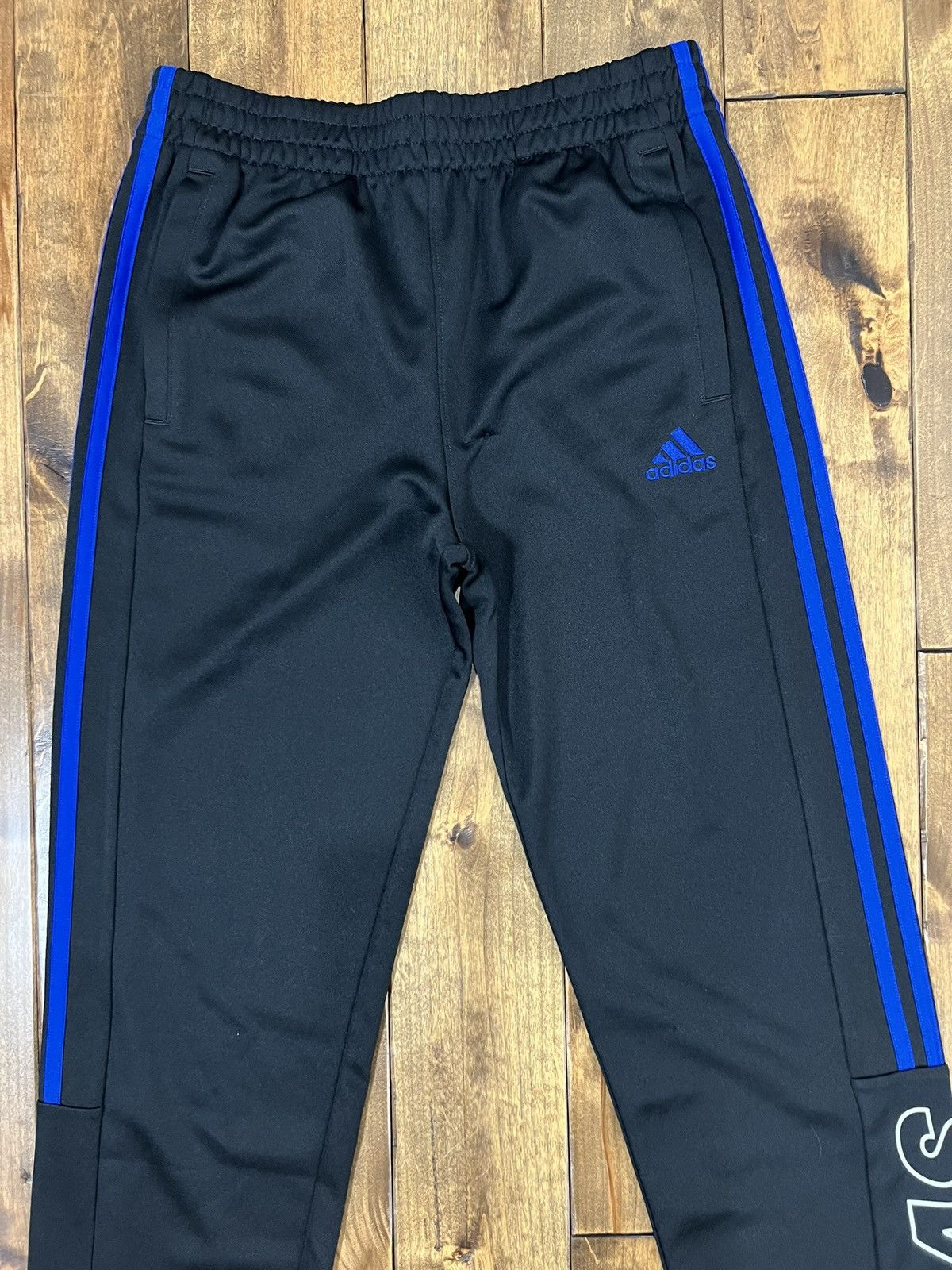 Adidas Vintage Adidas Sweatpants Big Letter Font Size US 32 / EU 48 - 5 Thumbnail