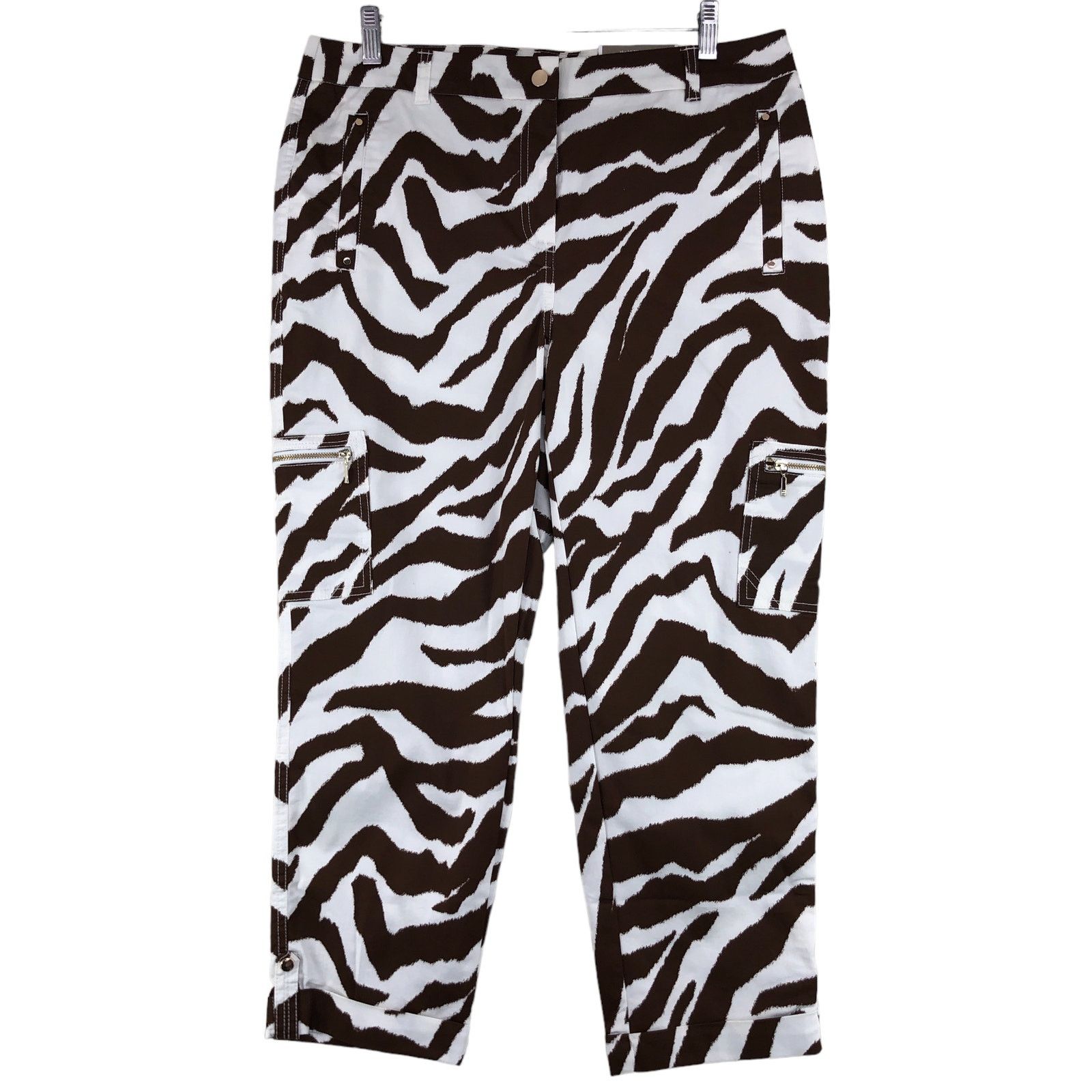 Chicos Chicos Sz 1.5 US 10 M Utility Crop Pants Stretch Zebra NEW Size 34" / US 12 / IT 48 - 1 Thumbnail