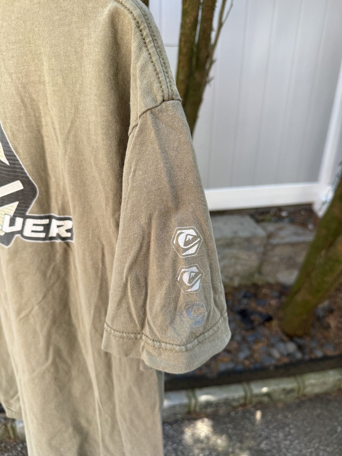 Quiksilver Vintage quicksilver olive green 90s tee 100% Cotton Size US L / EU 52-54 / 3 - 9 Thumbnail
