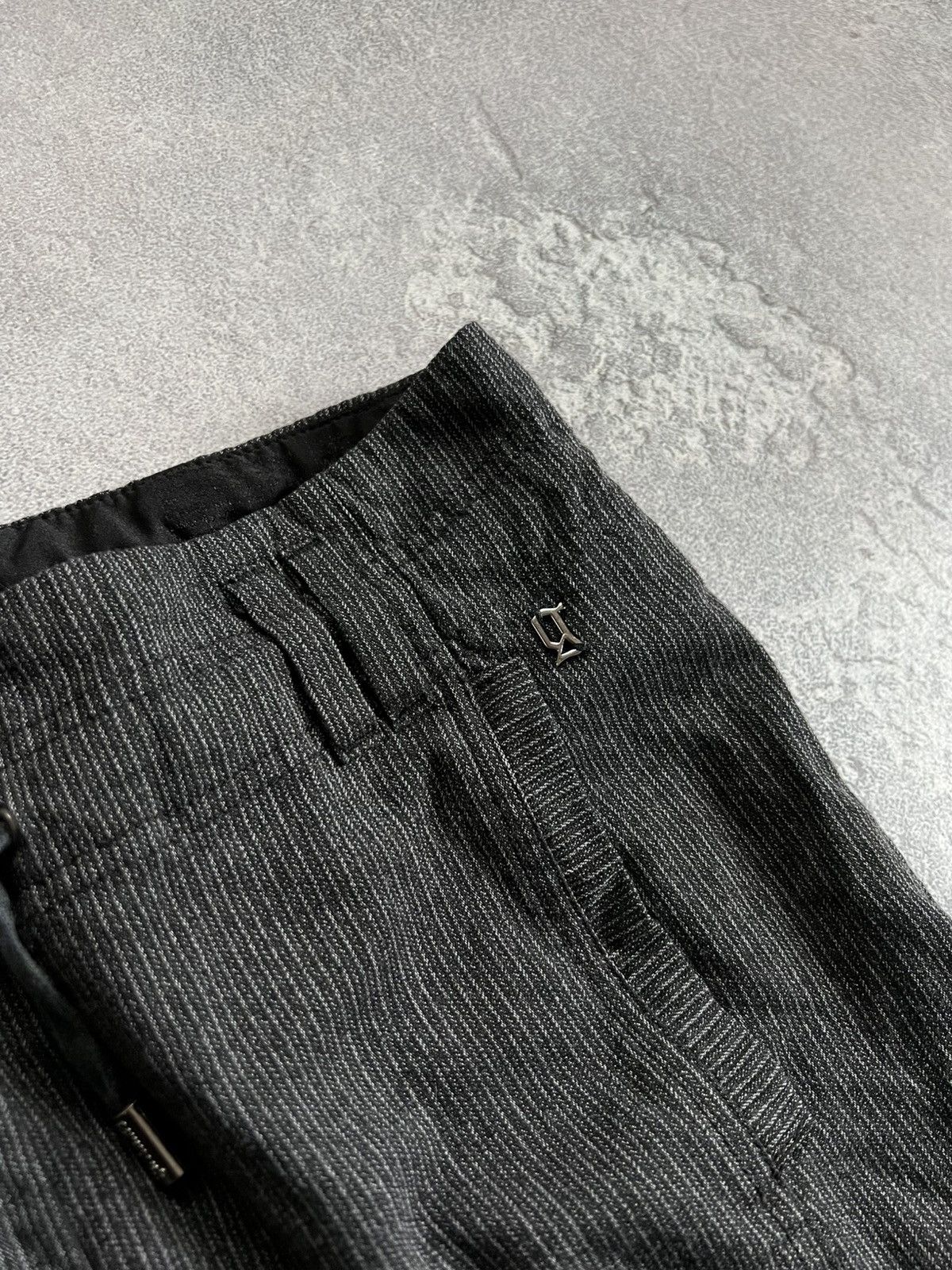 John Galliano John Galliano Wool Cargo Pants Zip Cuffs Trousers Size 42 Size 28" / US 6 / IT 42 - 4 Thumbnail