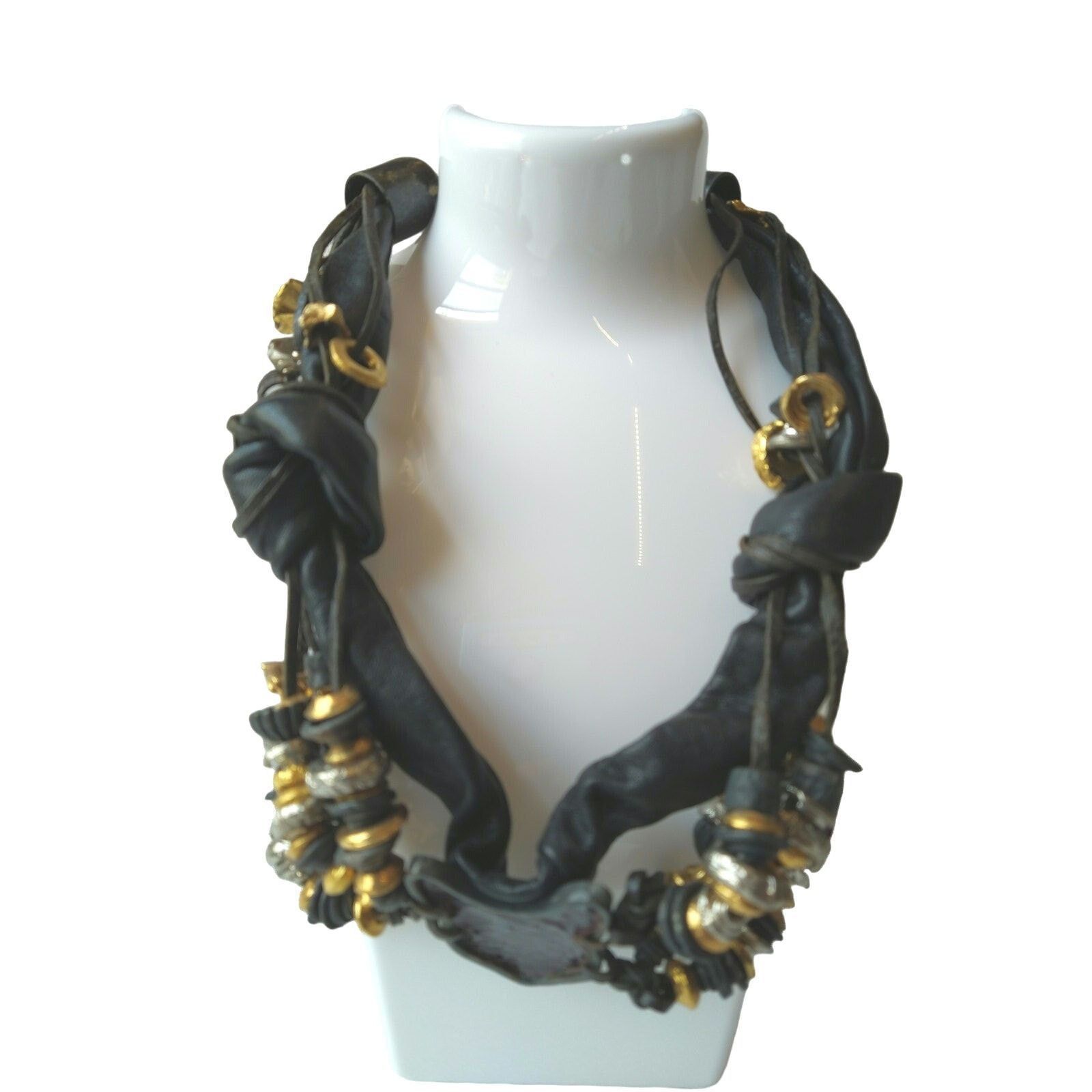 The Unbranded Brand Vintage Pi & Pa Black Brown Leather Statement Necklace Size ONE SIZE - 1 Thumbnail