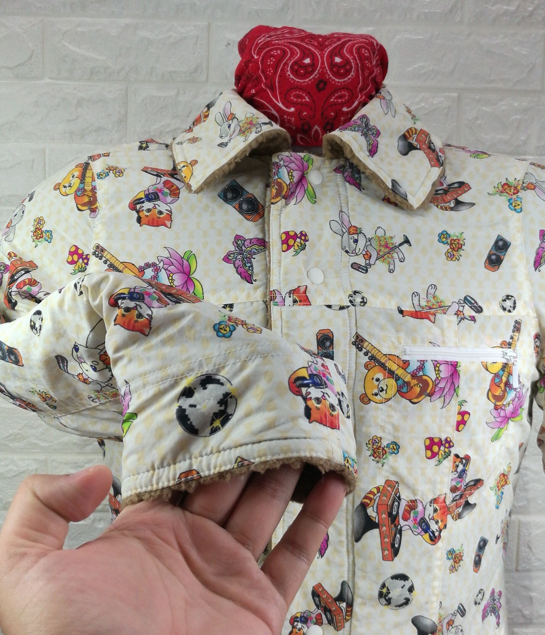 Japanese Brand Vintage Reversible Full Printed Cartoon & Fleece Jacket Size US S / EU 44-46 / 1 - 6 Thumbnail