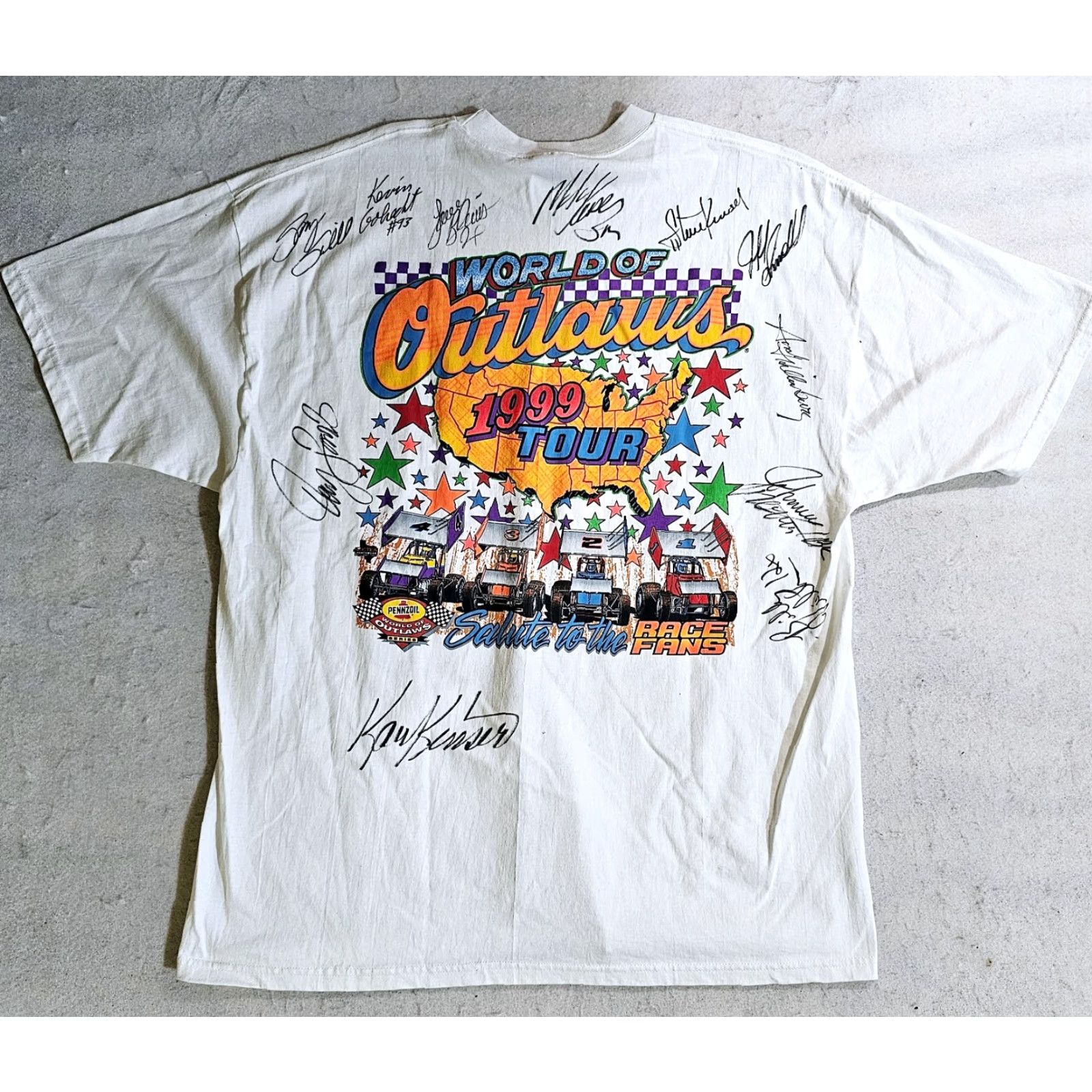 Hanes VINTAGE Pennzoil World Of Outlaws Sprint Cars T-Shirt Mens 2XL White 1999 Signatures 90s Racing Hanes Shirt Size US XXL / EU 58 / 5 - 2 Thumbnail