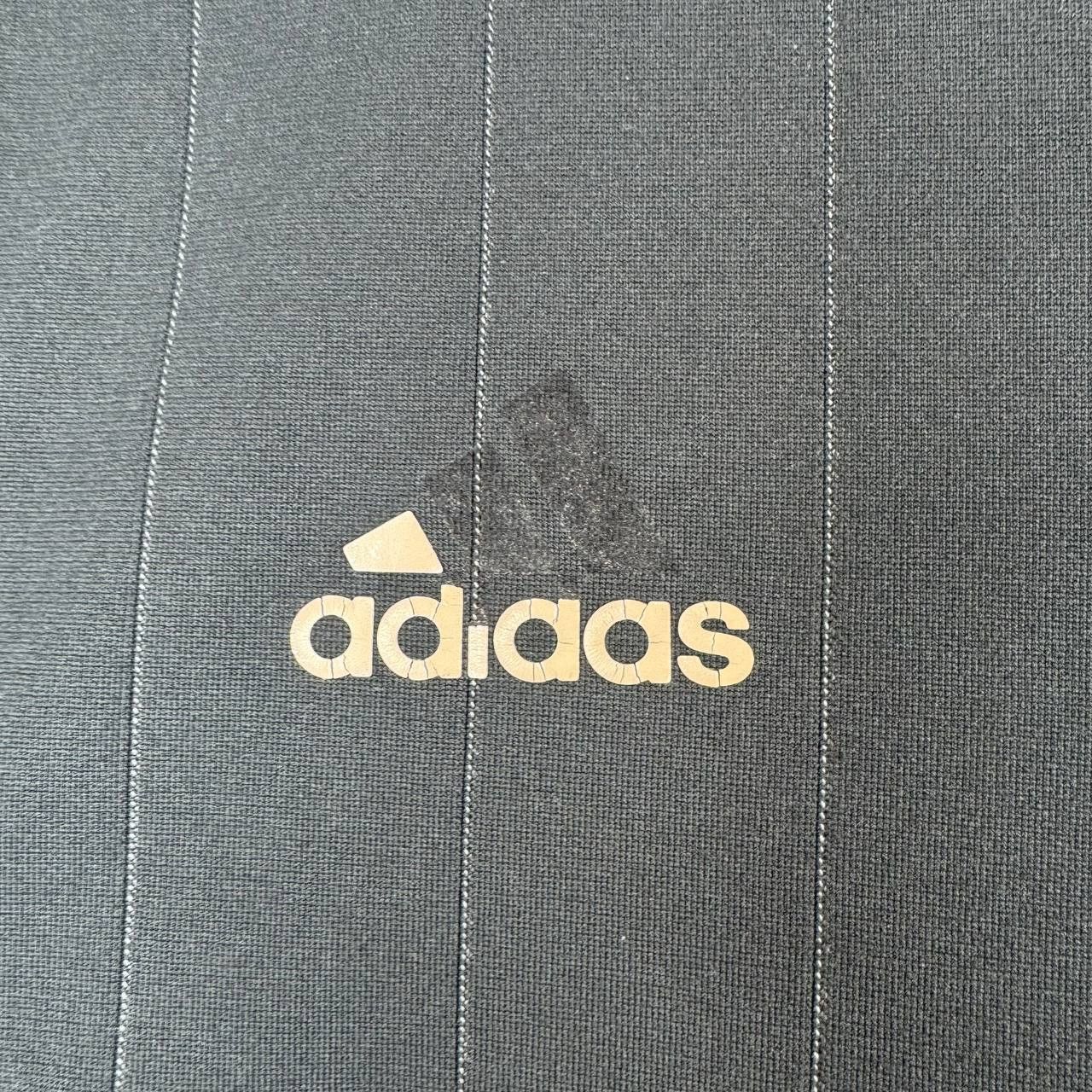 Adidas Adidas Liverpool 2011-12 FC Away Jersey V13870 Mens Size M Size US M / EU 48-50 / 2 - 4 Thumbnail