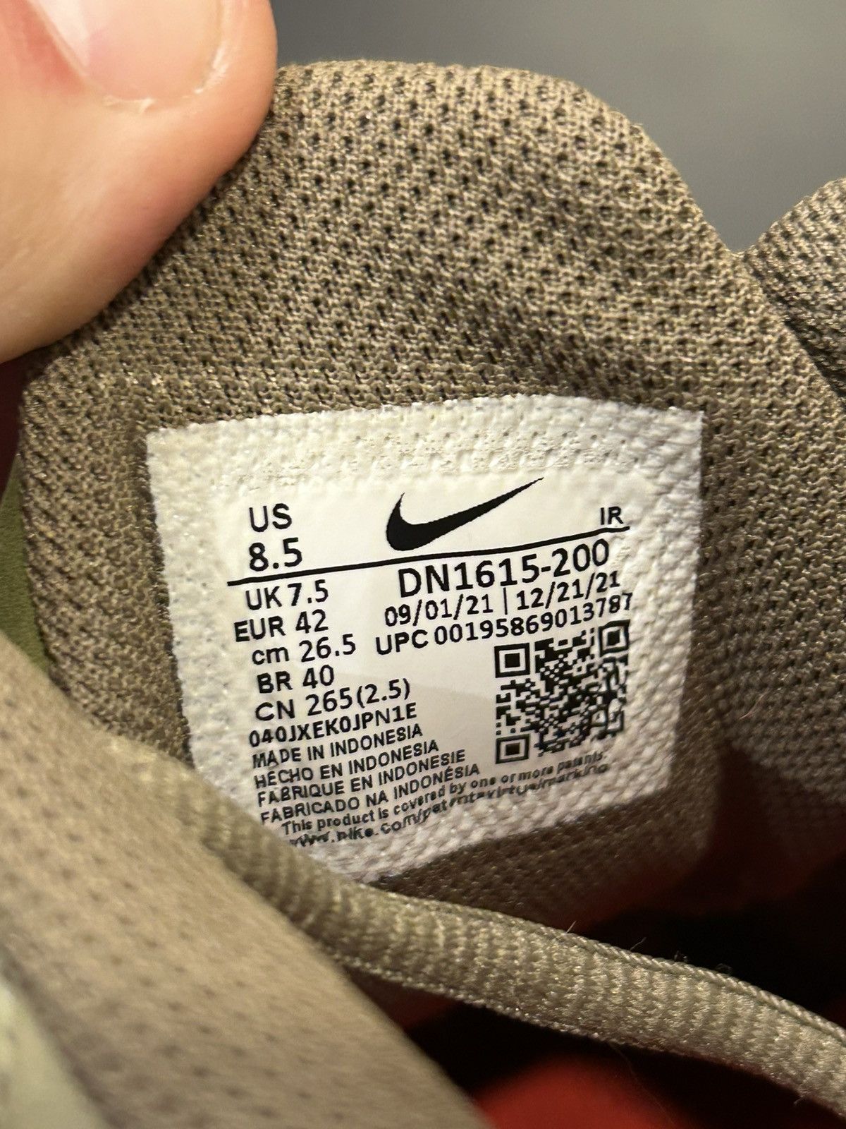 Nike × Supreme Nike X Supreme Shox Ride 2 SP ‘Olive’ Size US 8.5 / EU 41-42 - 8 Thumbnail