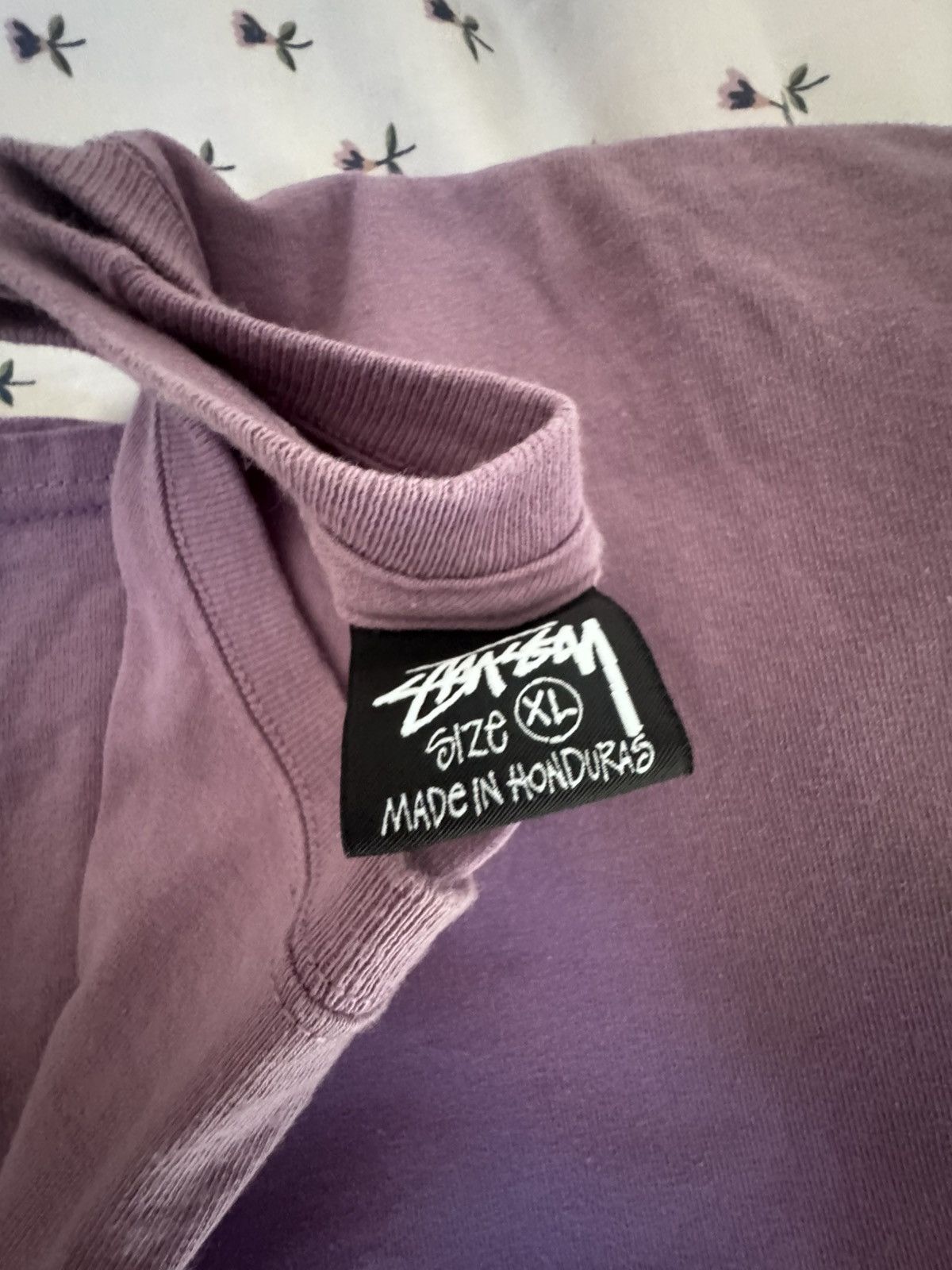 Stussy XL Stussy Tee Lot Size US XL / EU 56 / 4 - 11 Thumbnail