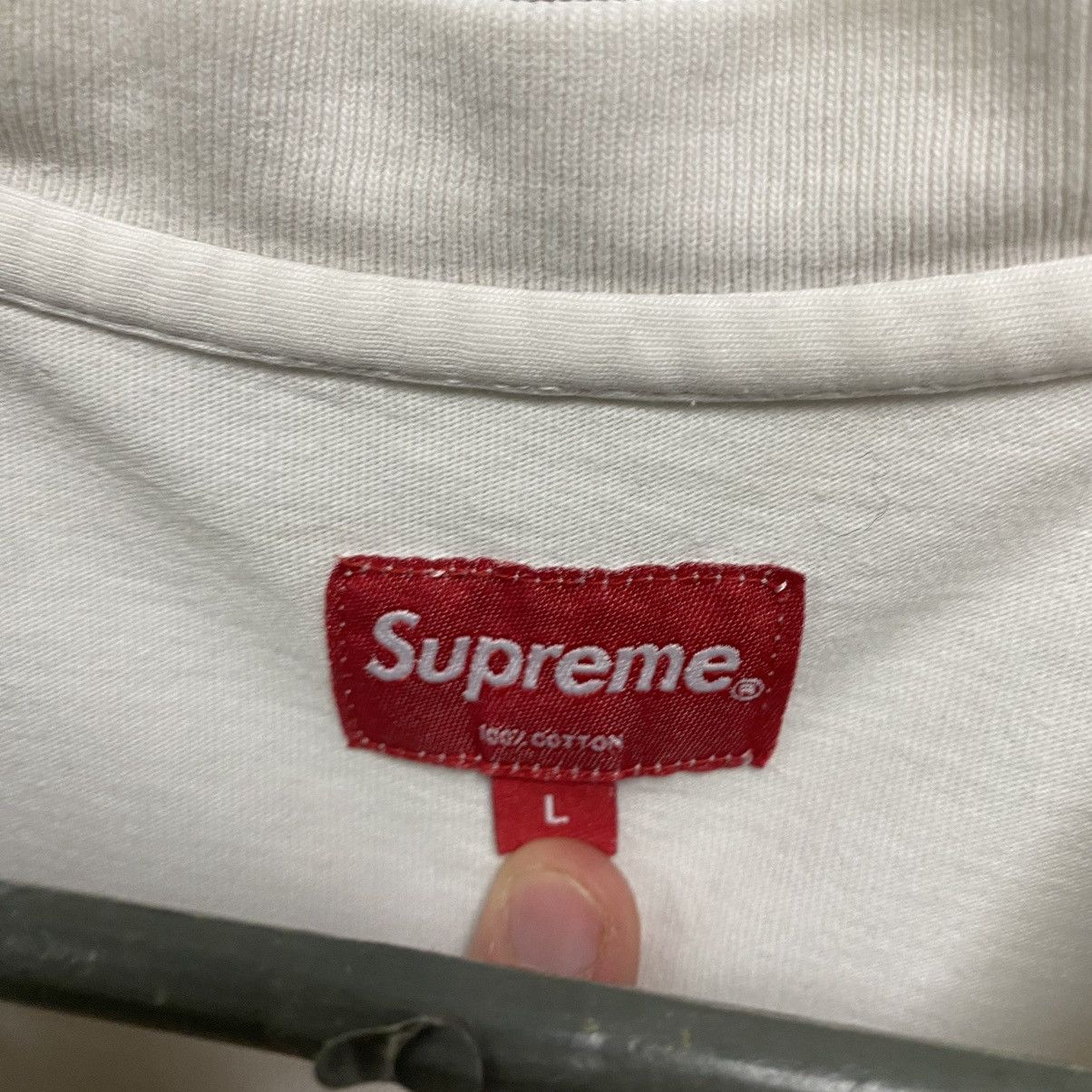 Supreme Supreme T-Shirt White Big Logo Size US L / EU 52-54 / 3 - 7 Thumbnail