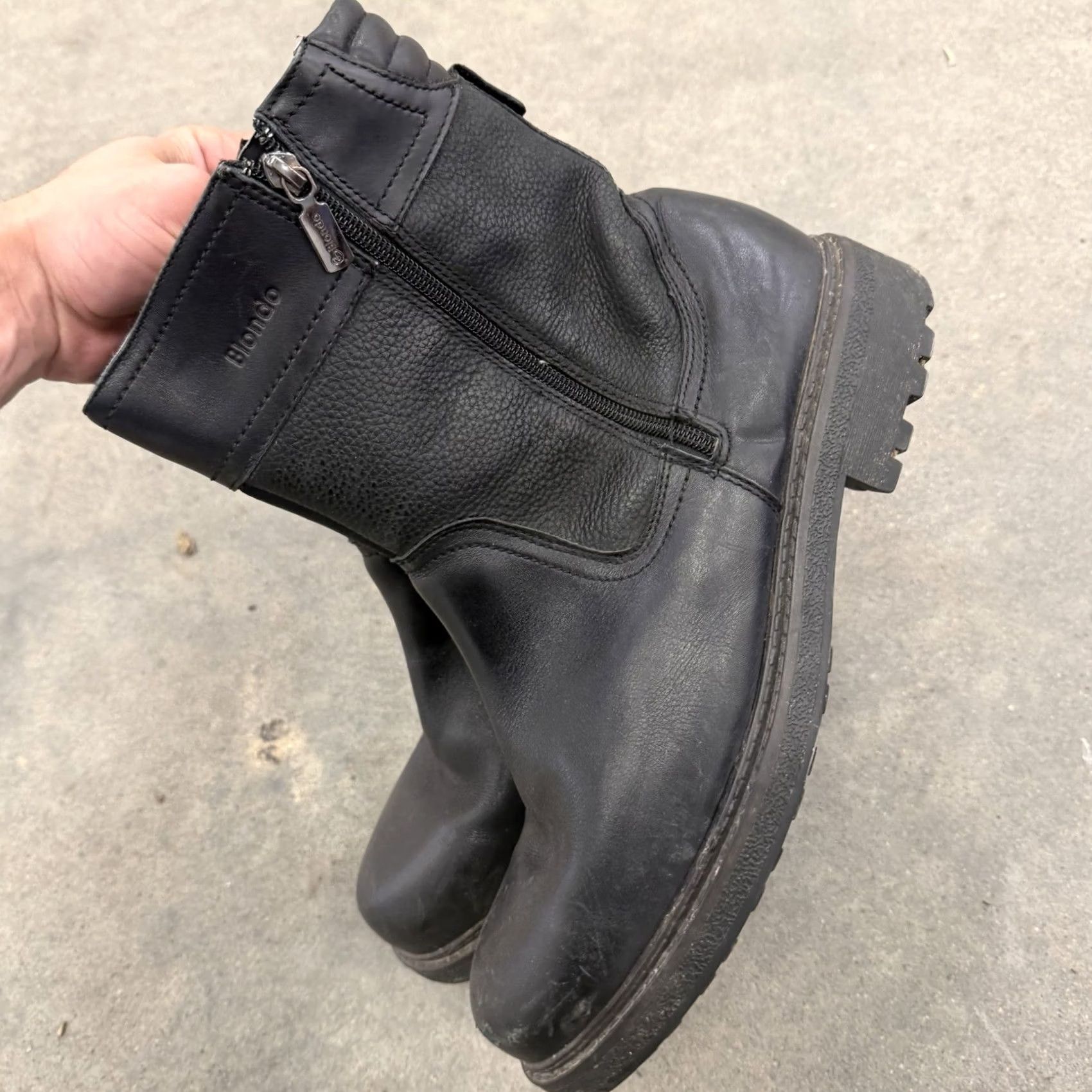 Blondo Blondo Mens Ankle Boots Leather Black Sherpa Lined Size 12 W Western Boots Mens Shoes Leather Black Sherpa Lined Blondo Ankle Boots Size US 12 / EU 45 - 7 Thumbnail