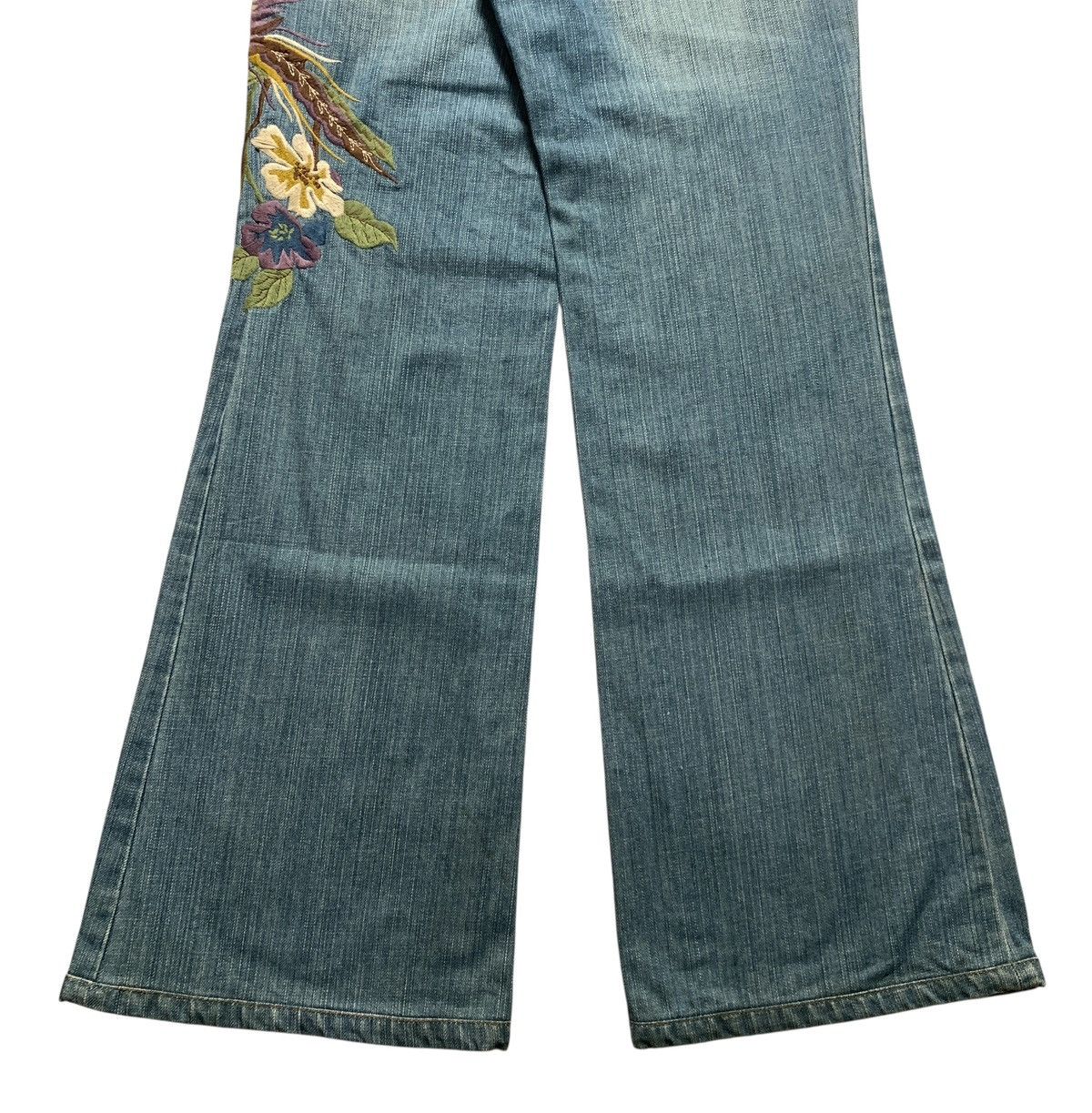 Karakuri Tamashii Bucolique Karakuri Tamashii Phoenix Embroidery Flared Jeans Size US 29 - 10 Thumbnail