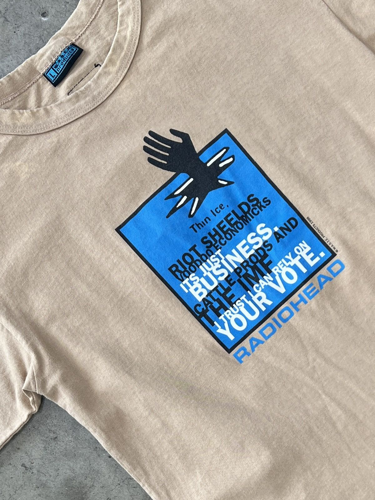 Band Tees Vintage 1998 Radiohead Thin Ice Riot W.A.S.T.E. Tee Large Size US L / EU 52-54 / 3 - 1 Thumbnail