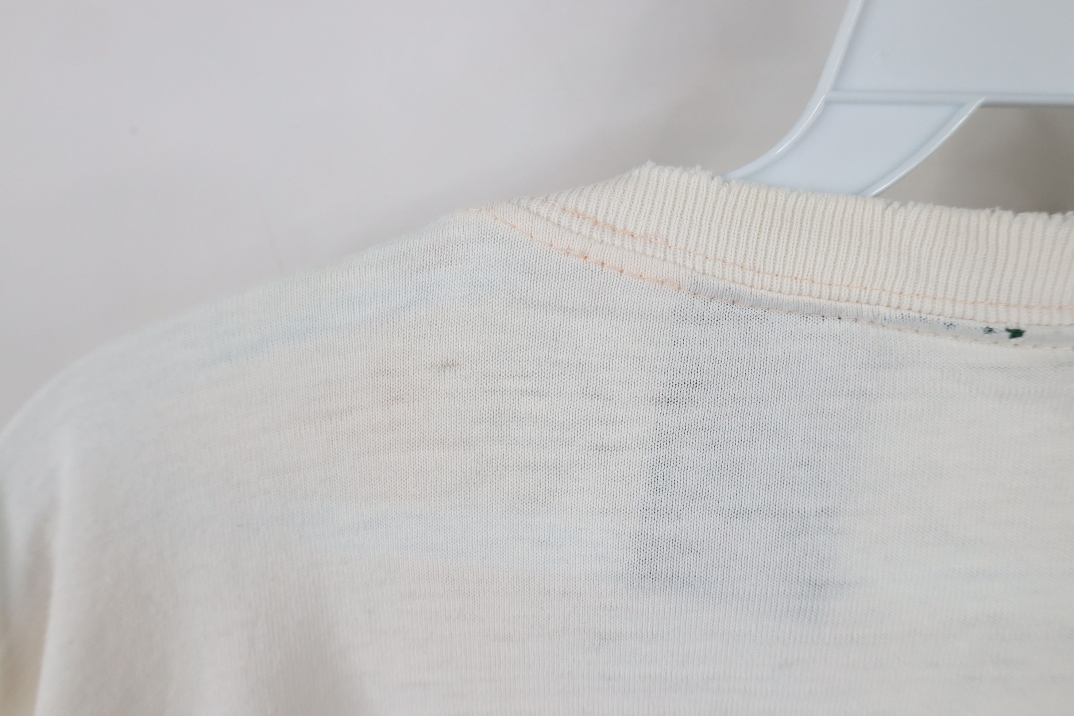 Vintage Vintage 90s Streetwear Blank Thin Soft Cotton T-Shirt Cream Size US XXL / EU 58 / 5 - 10 Thumbnail