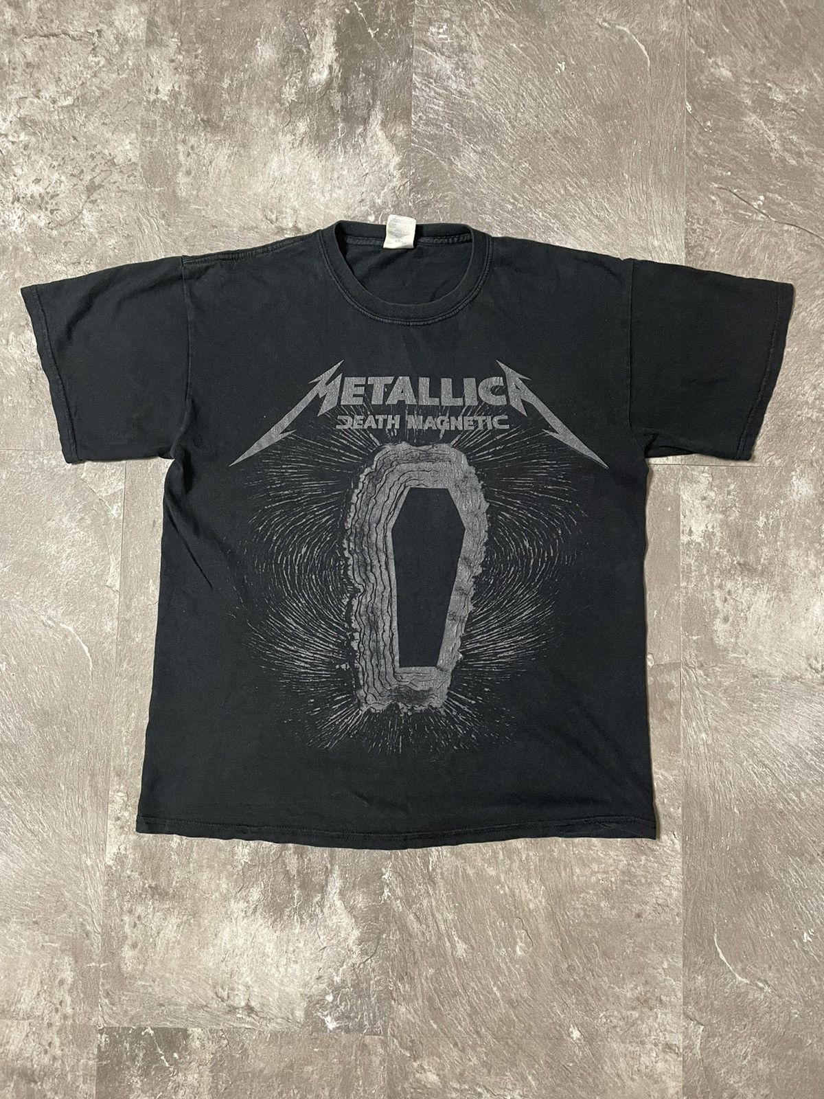 Metallica Metallica Death Magnetic 2008 Vintage Rock Band Tour Tee Size US M / EU 48-50 / 2 - 1 Thumbnail