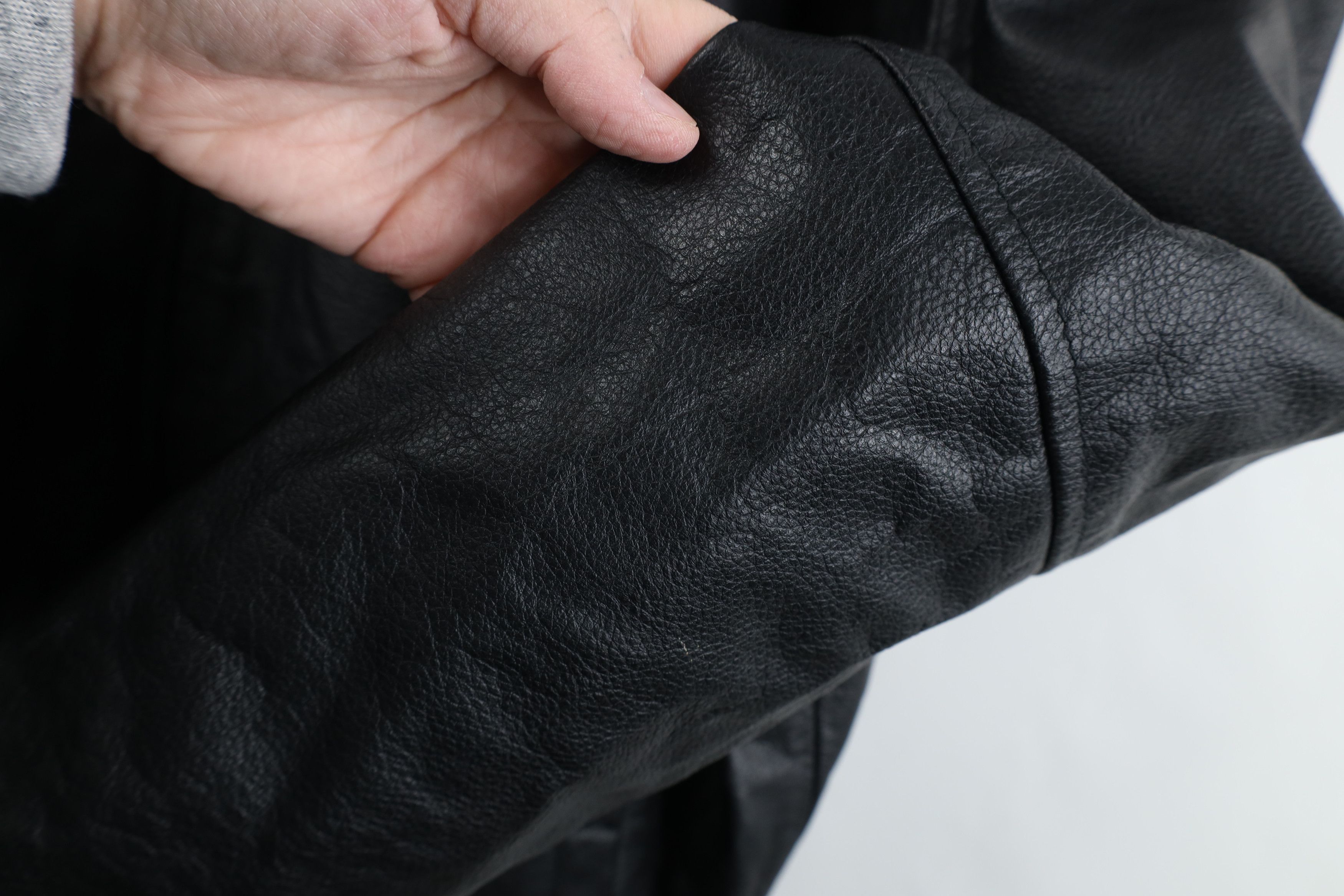 Vintage Vintage 90s Rifle Association Full Zip Leather Bomber Jacket Size US XL / EU 56 / 4 - 8 Thumbnail