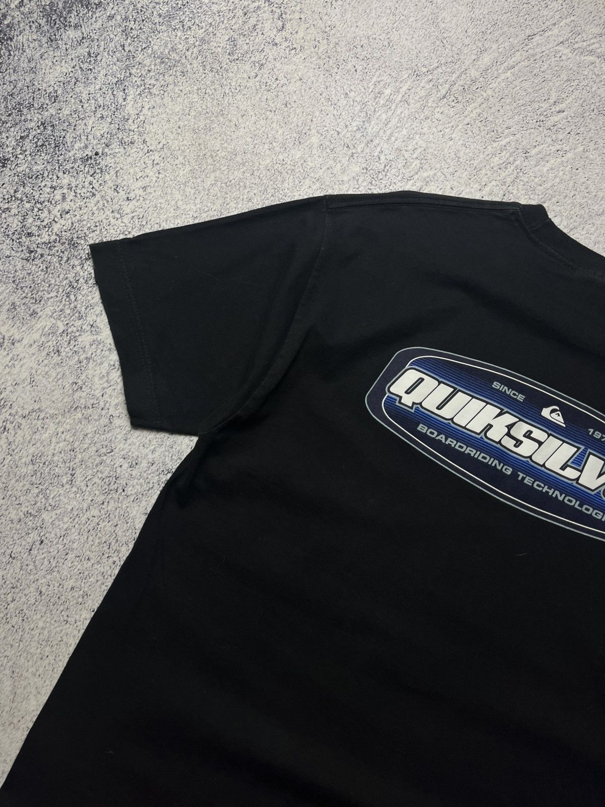 Quiksilver Vintage Quiksilver Big Logo Black T Shirt Y2K Rare Size US L / EU 52-54 / 3 - 22 Thumbnail