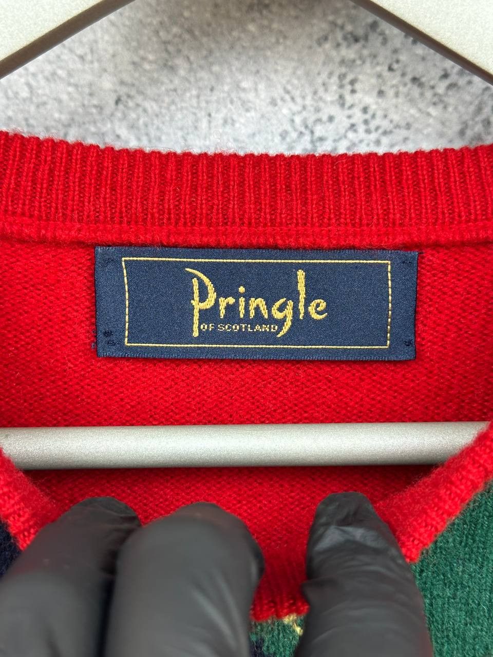 Pringle Of Scotland Pringle of Scotland Argyle Golf Crest Red Wool Knit Sweater Size US XL / EU 56 / 4 - 11 Thumbnail