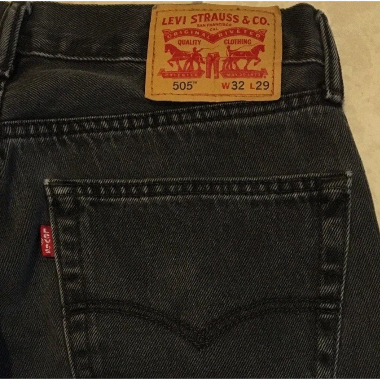 Levi's Levis 505 Jeans 31 Denim Regular Black Straight Distressed 80s 90s Grunge Punk Biker Western Levi's Men 28 Inseam Zipper Fly Tight Fit? Size US 31 - 3 Thumbnail