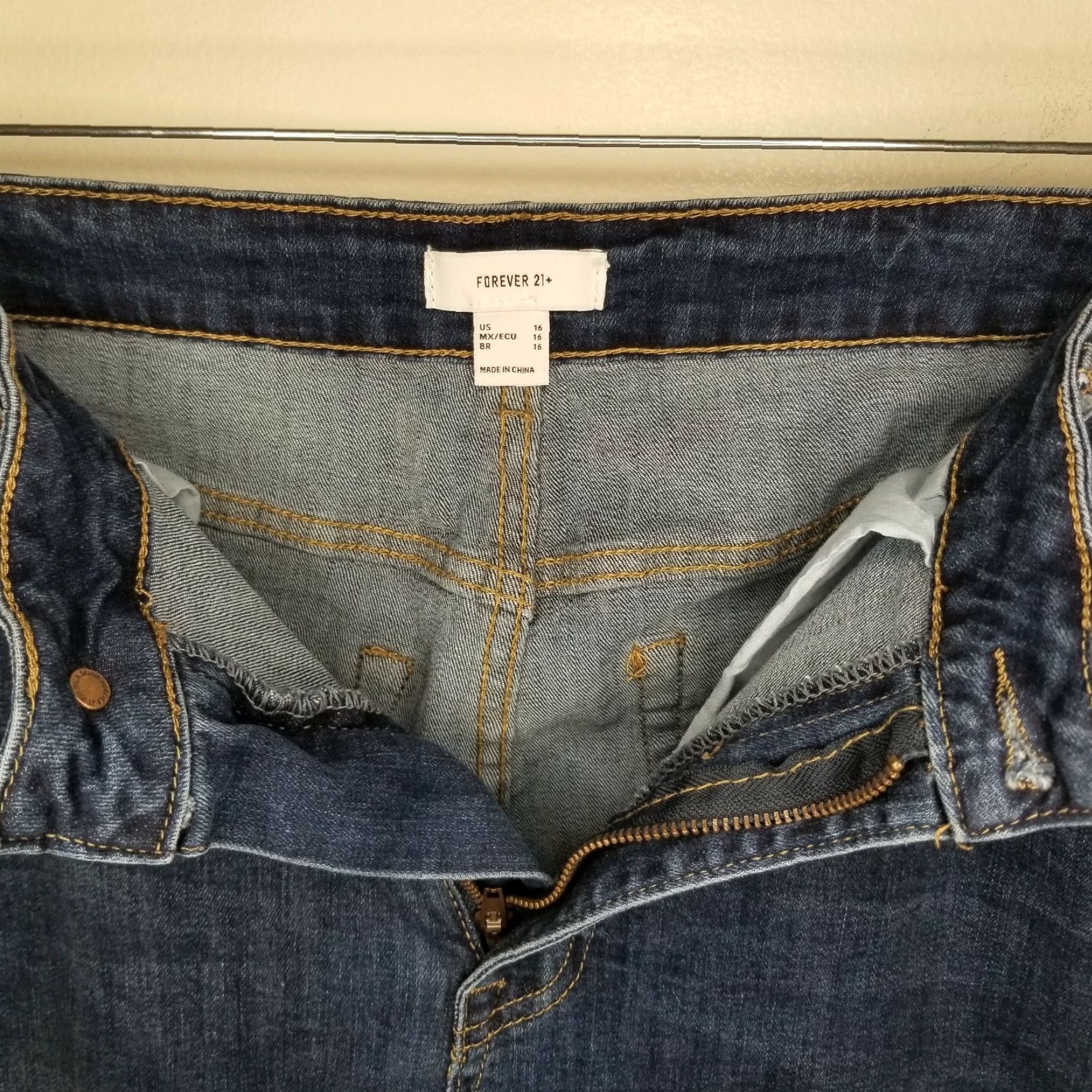 Forever 21 Forever 21 Jeans Womens Skinny Size 16 Blue Size 38" / US 16 / IT 52 - 4 Thumbnail