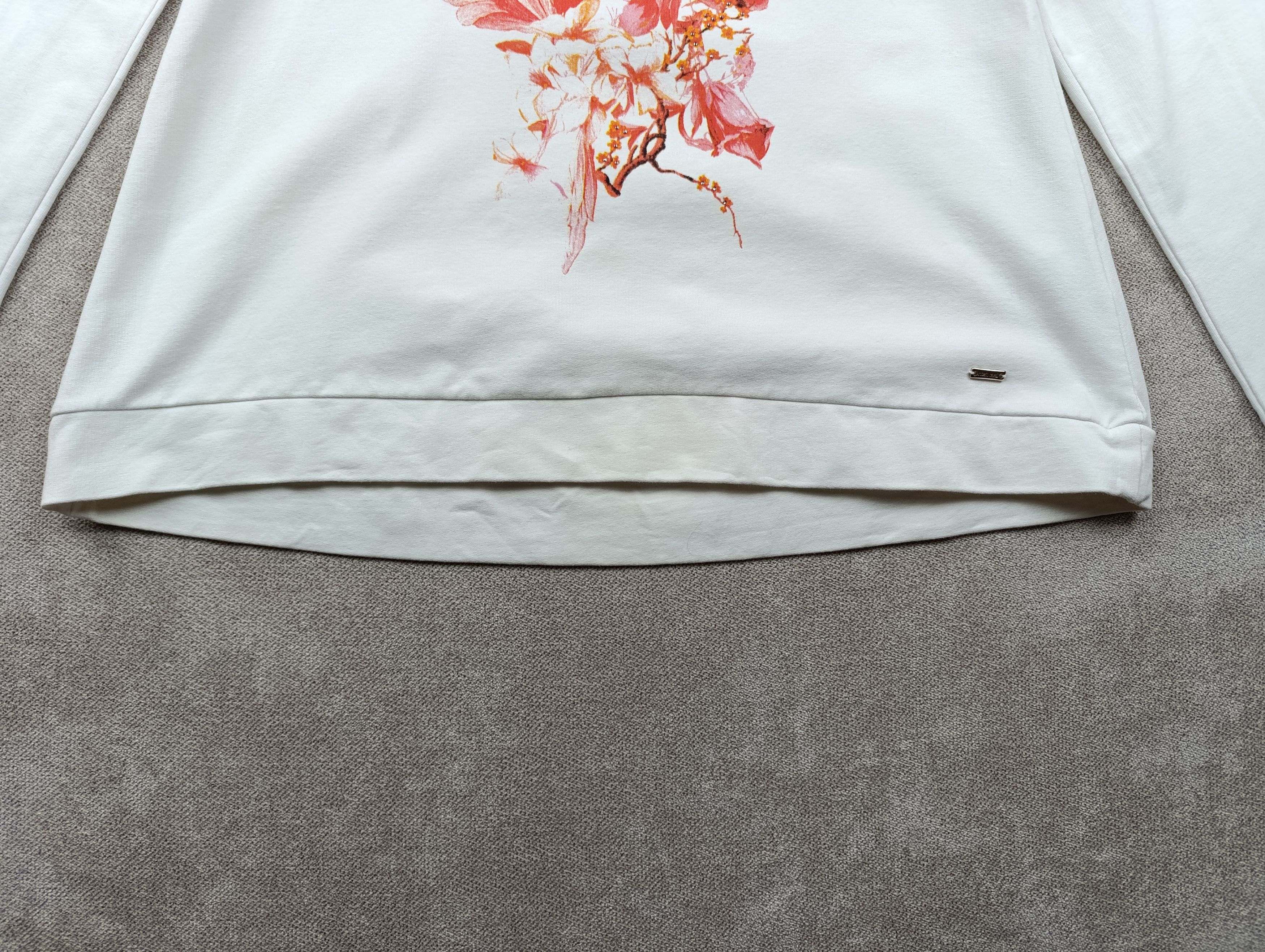 Roberto Cavalli ROBERTO CAVALLI WOMENS FLORAL PRINT SWEATSHIRT Size S / US 4 / IT 40 - 3 Thumbnail