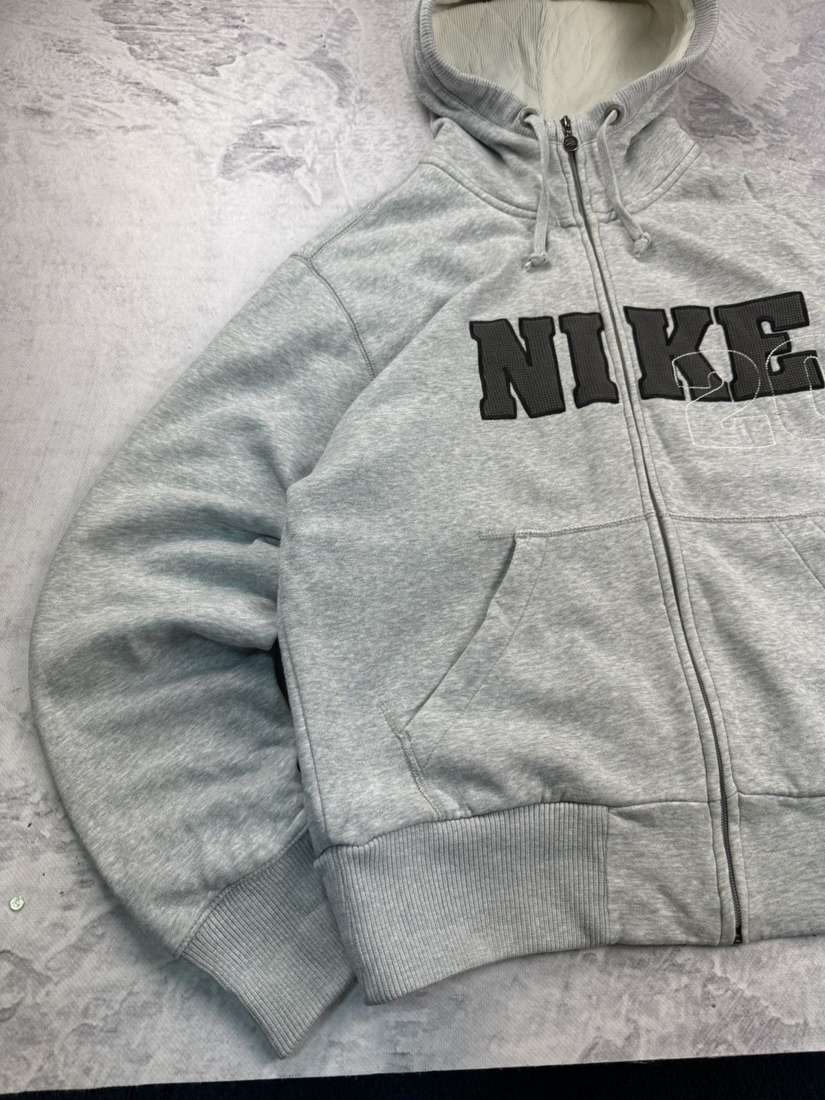Nike × Vintage NIKE VINTAGE CENTER LOGO OVERSIZE BOXY ZIP HOODIE Size US XL / EU 56 / 4 - 2 Thumbnail