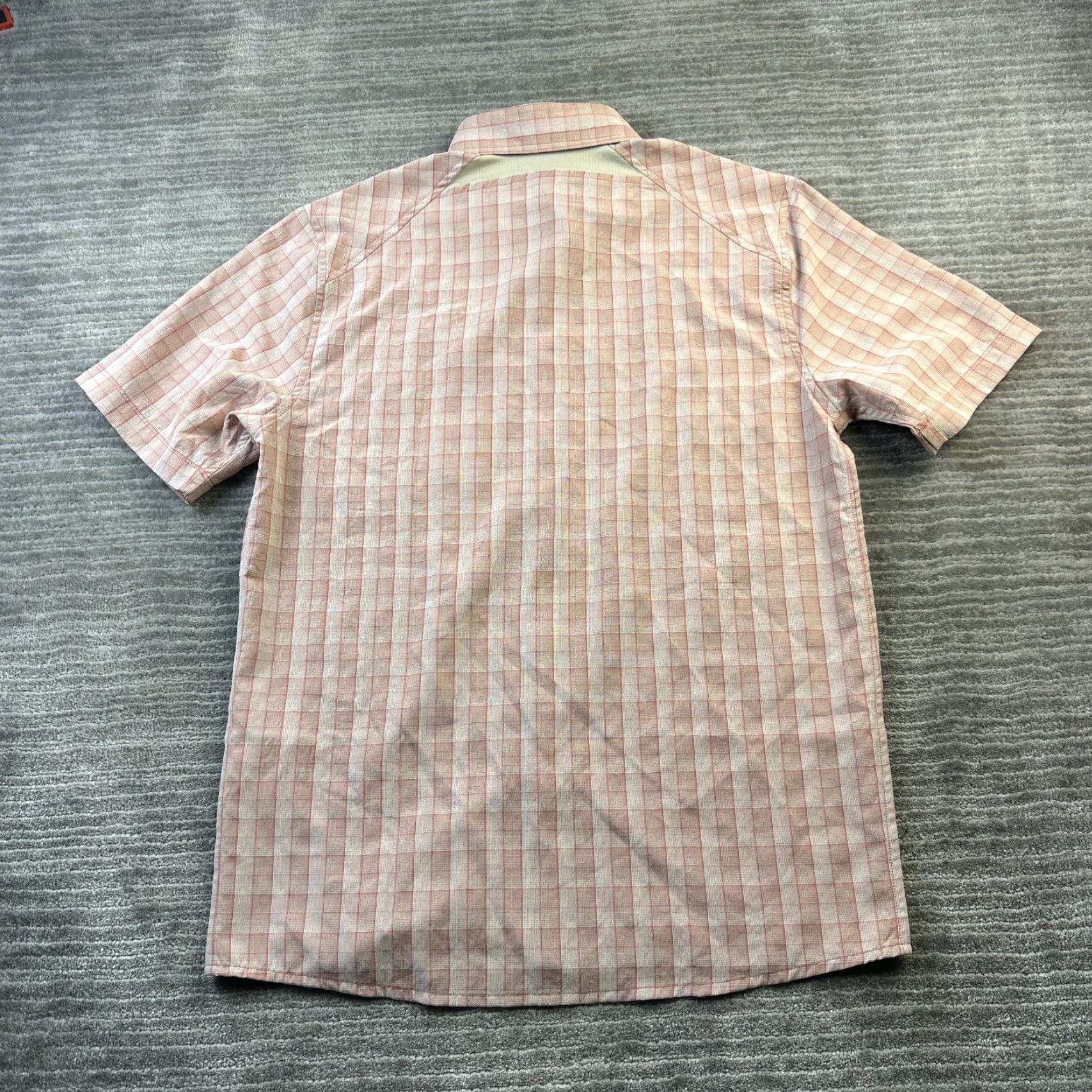 Under Armour Under Armour Button-Up Shirt Mens Medium Orange Drift Tide Fish Outdoor Casual Formal Size US M / EU 48-50 / 2 - 2 Thumbnail