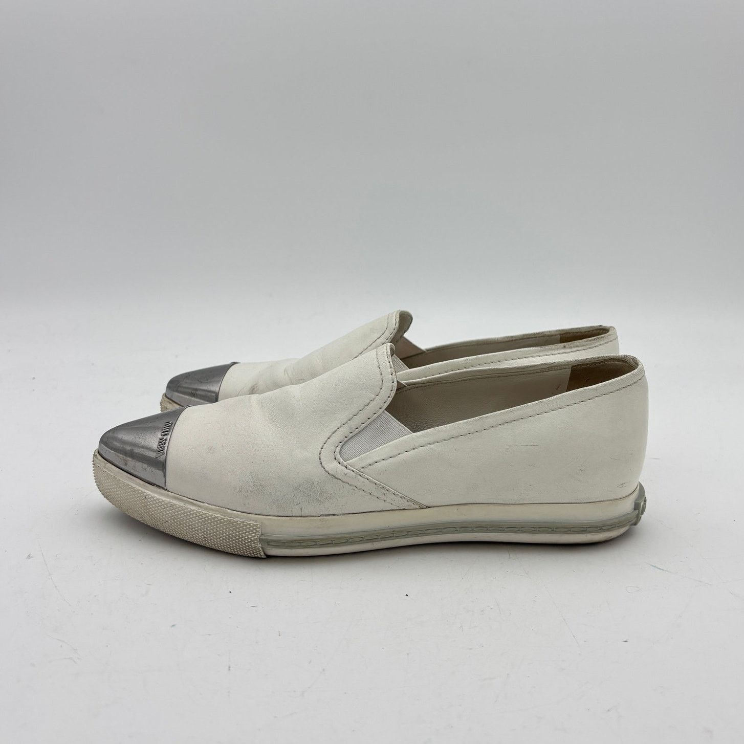 Miu Miu Miu Miu Leather Metal Point Cap Toe Slip On Shoes 35.5 / 5.5 Size US 5.5 / IT 35.5 - 5 Thumbnail