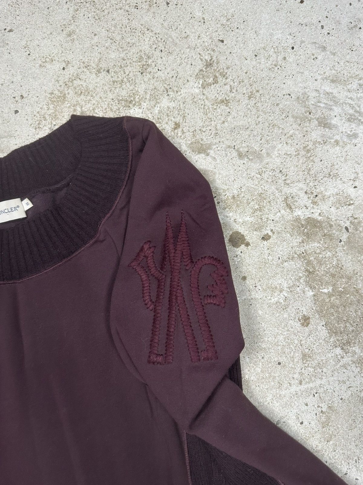 Moncler Vintage 90s Moncler Burgundy Top Long Sleeve Logo Size S / US 4 / IT 40 - 7 Thumbnail