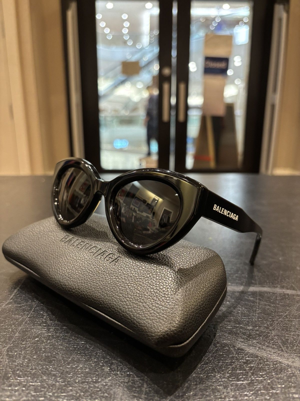 Balenciaga Balenciaga Cat Eye Sunglasses Size ONE SIZE - 1 Thumbnail