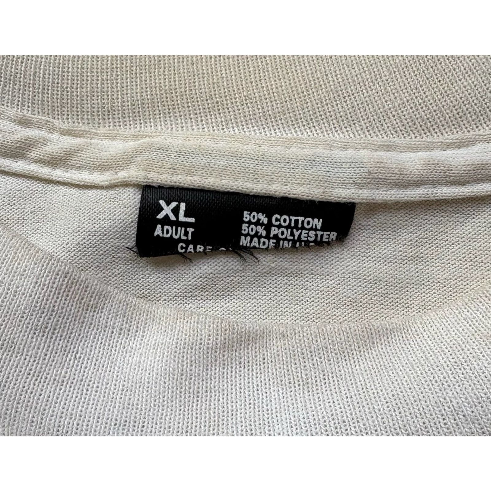 Vintage VINTAGE Mchahns Graphic T-Shirt Mens XL 90s White Screen Stars Made in USA Size US XL / EU 56 / 4 - 5 Thumbnail