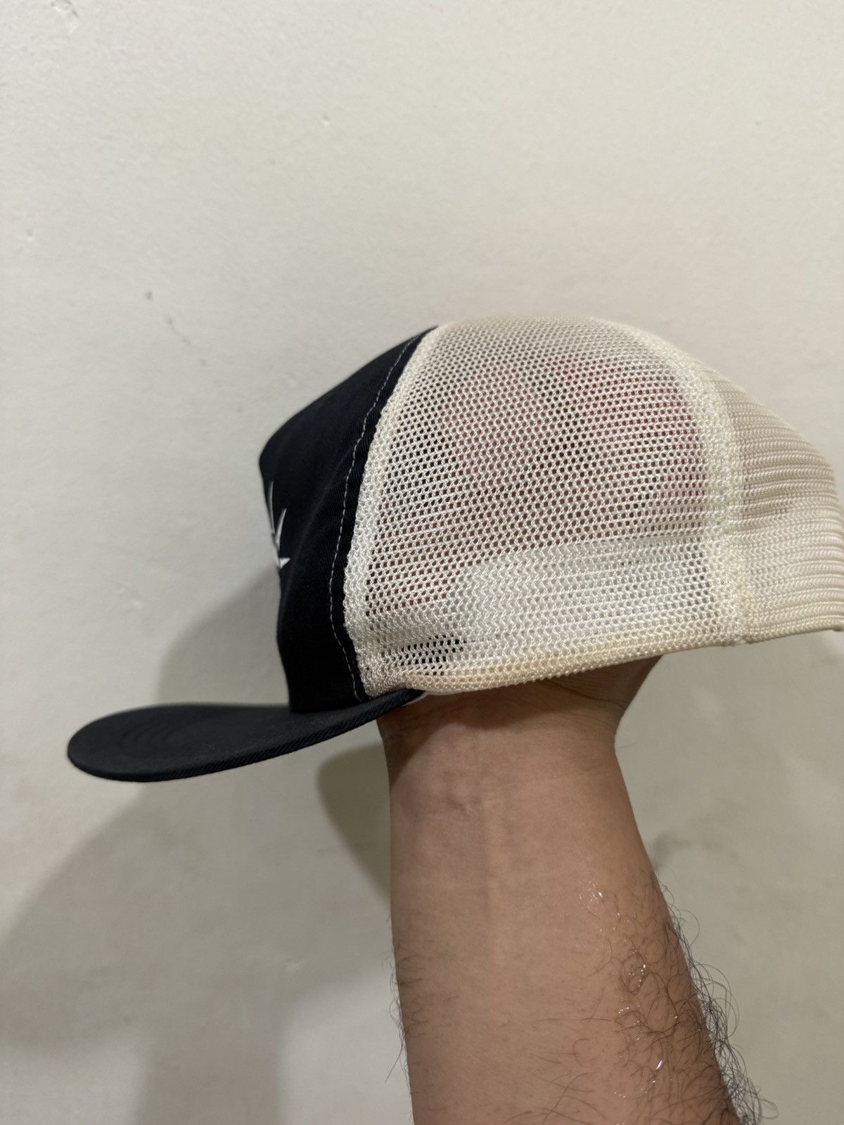 Japanese Brand VTG ANTICLASS The Death of Statue Trucker Hat Size ONE SIZE - 3 Thumbnail
