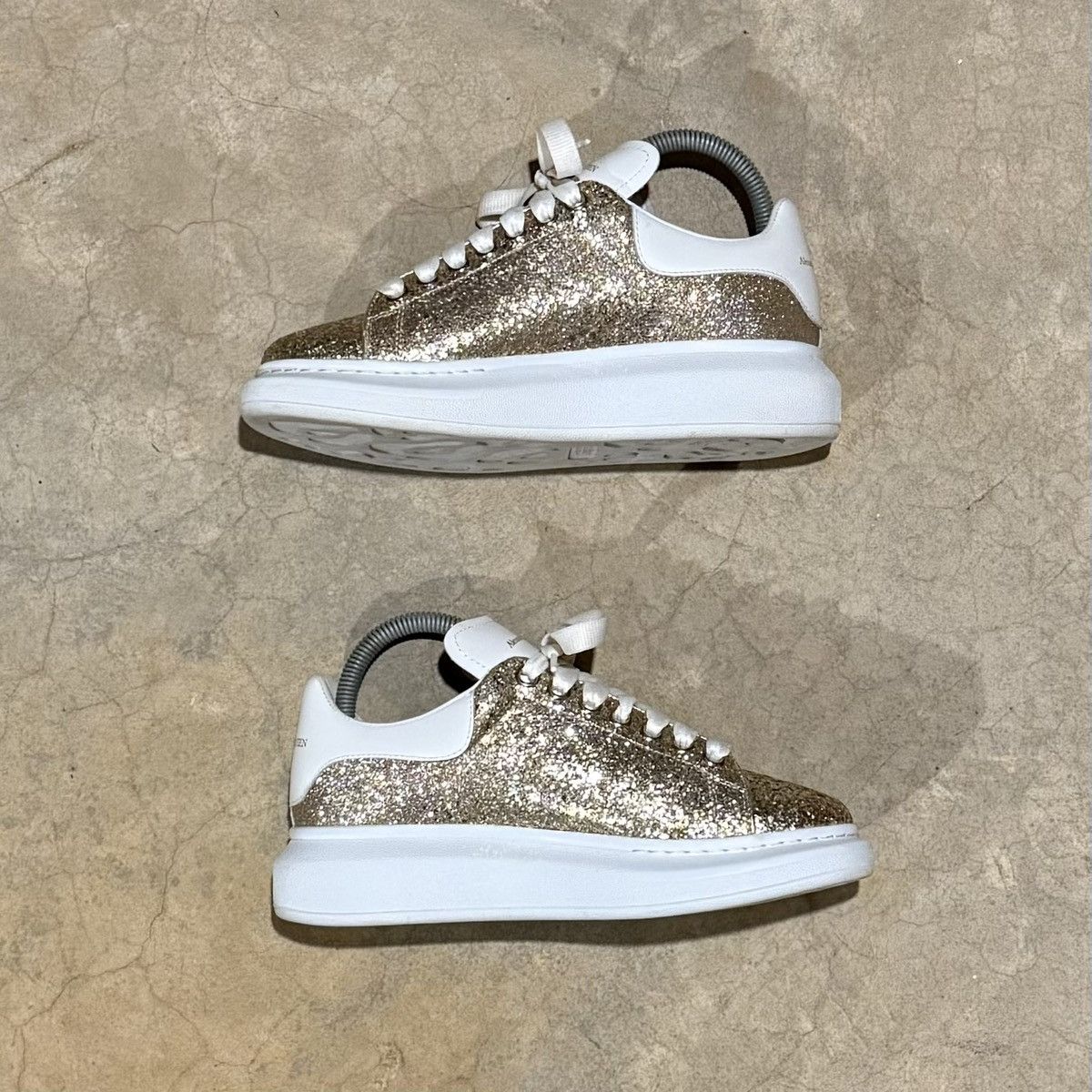 Alexander McQueen Alexander McQueen Oversized Sneaker Calico Gold Glitter US 6 Size US 6.5 / EU 39-40 - 4 Thumbnail