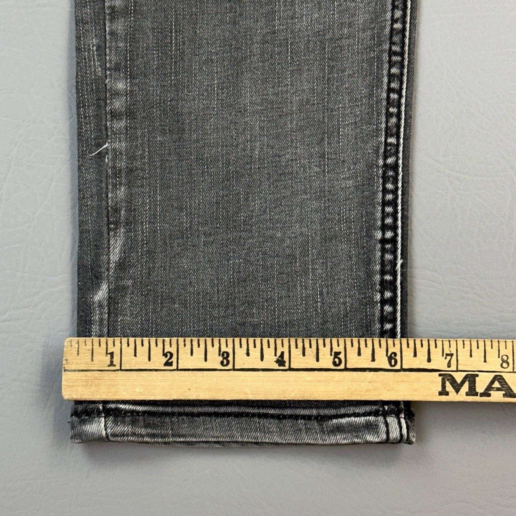 Vans Vans Jeans Mens 34x30 Charcoal Wash V66 Slim Straight Distressed Skate Casual Jeans Mens Slim 34x30 Gray Denim Distressed 5-Pocket USA VANS Size US 34 / EU 50 - 4 Thumbnail