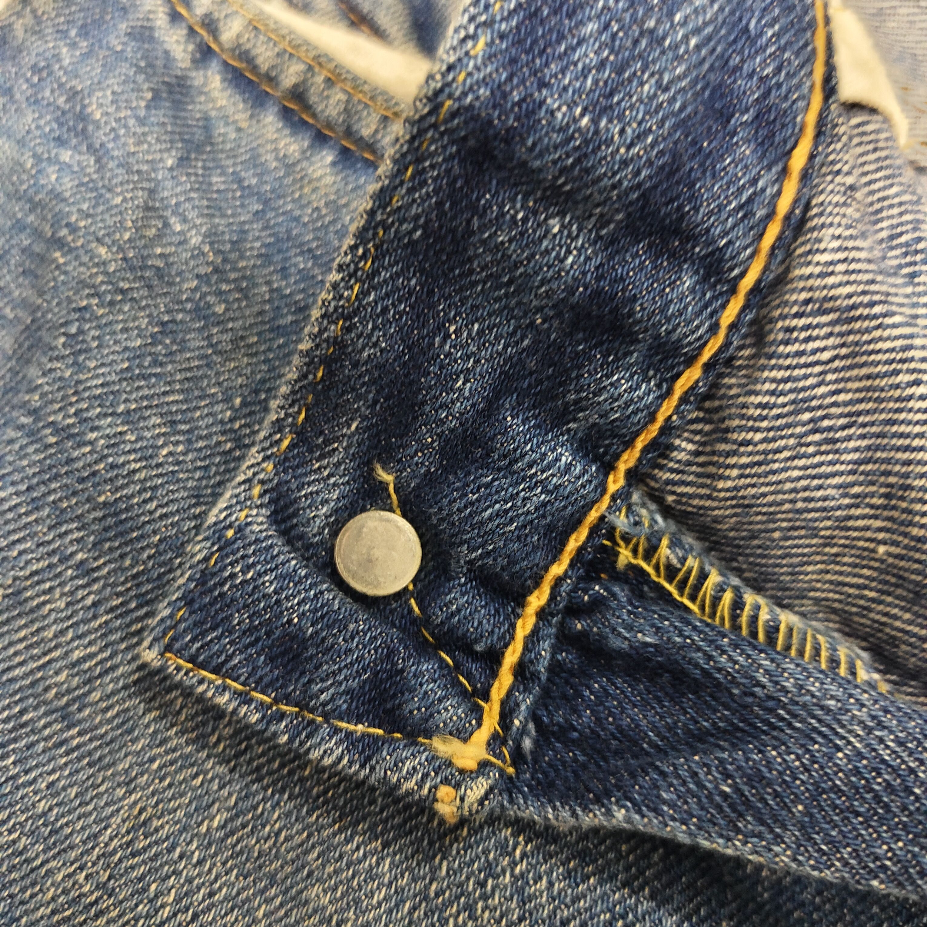 Levi's True Vintage 50s Levi's Big E Hidden Rivets Women Jean Size US 27 - 13 Thumbnail