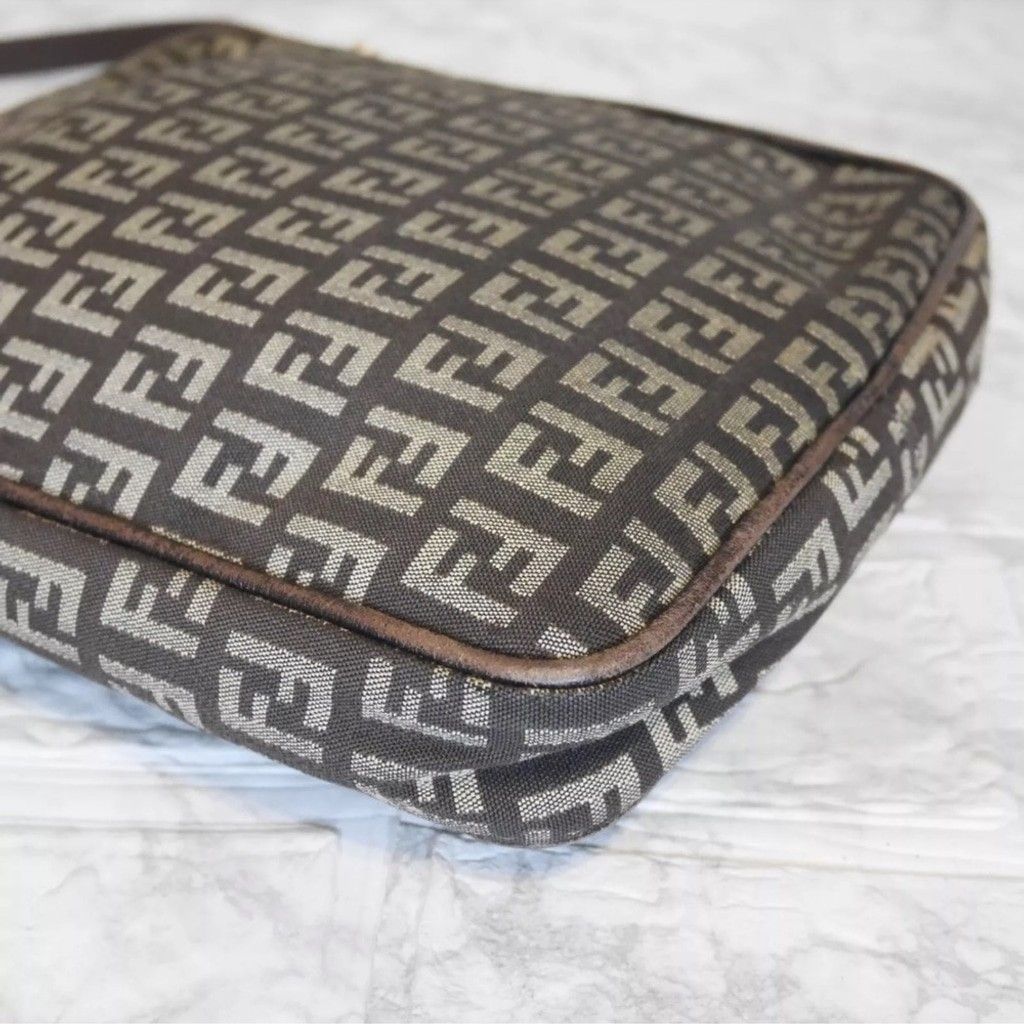 Fendi Fendi Brown Crossbody Bag with Iconic FF Zucca Monogram Size ONE SIZE - 8 Thumbnail