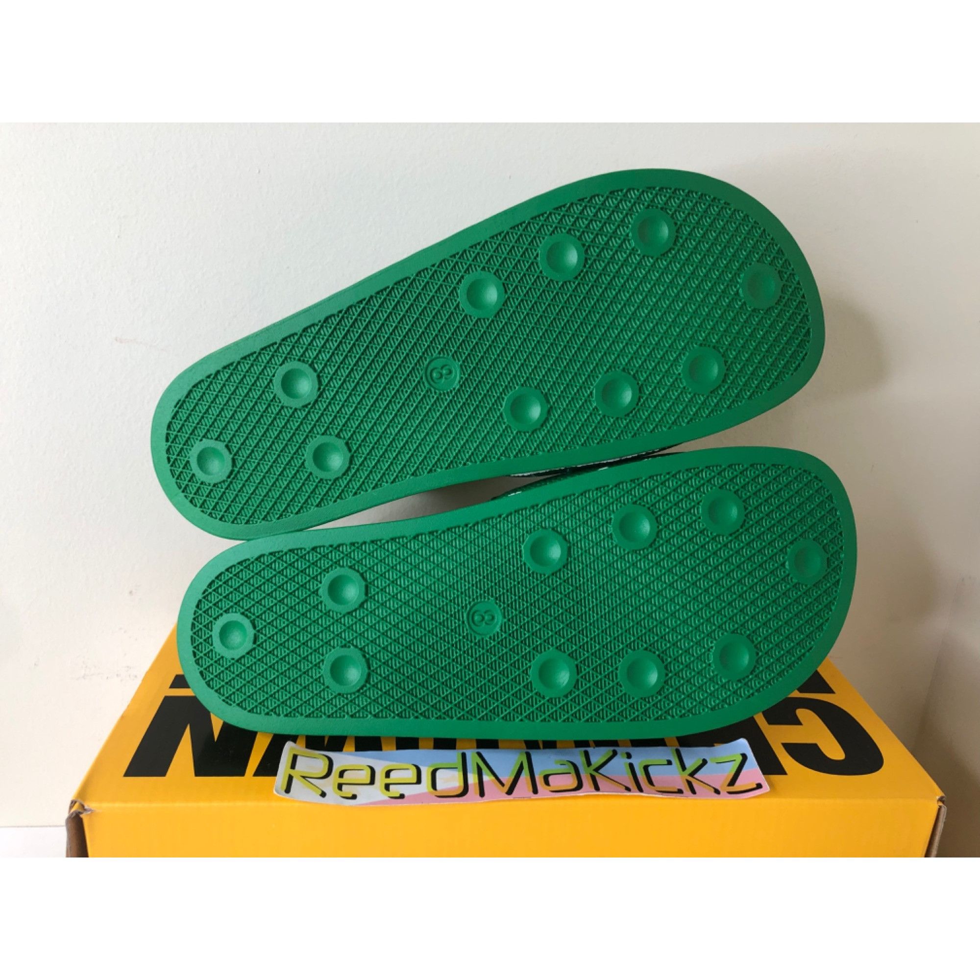 Market Chinatown Market Slides Smiley Green mens 12us Size US 12 / EU 45 - 6 Thumbnail
