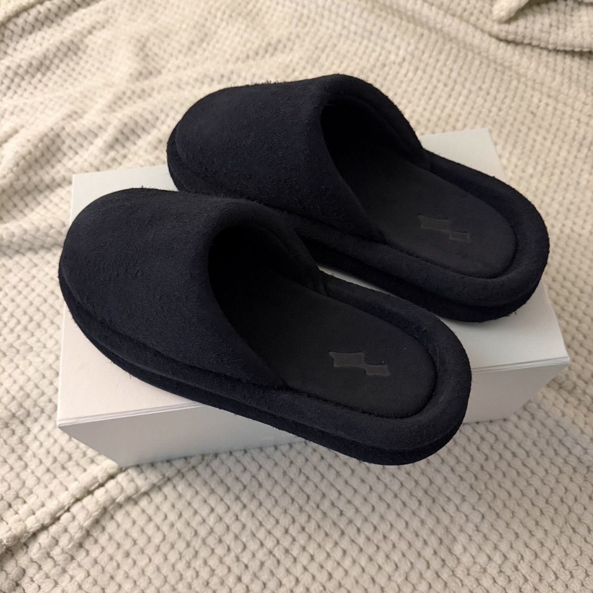 SKYLRK Clothing: Curated Shirts, Jeans, Shoes & More | Grailed