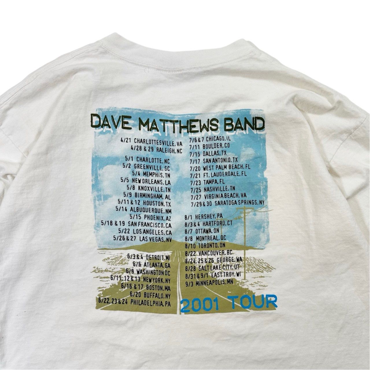 Vintage Vintage 2001 Dave Matthews Band Graphic Band Tour T Shirt Size US XL / EU 56 / 4 - 4 Thumbnail