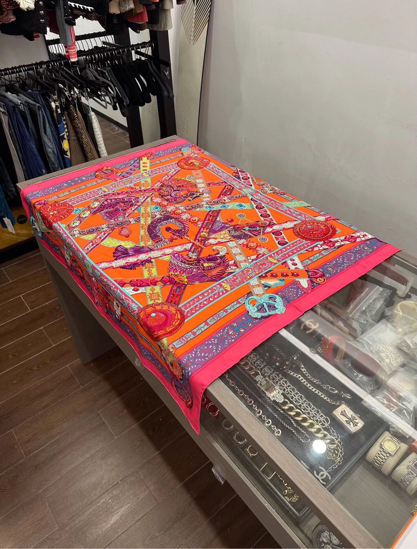 Hermes Hermes Unicorn Song Red Silk Scarf 90x90 New Boxed Size ONE SIZE - 1 Thumbnail