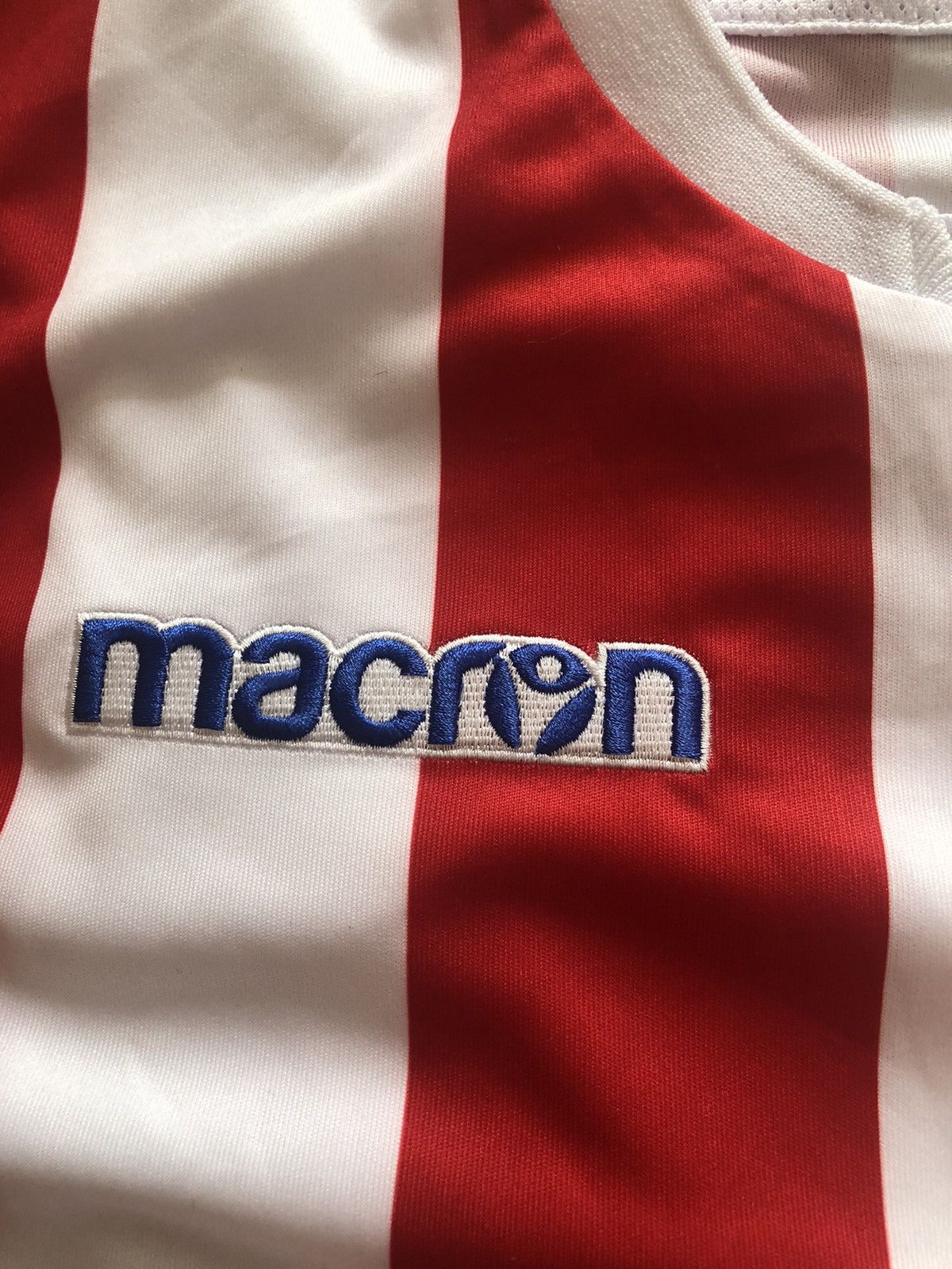 Vintage STOKE CITY VINTAGE FOOTBALL SOCCER ENGLAND JERSEY SHIRT Size US S / EU 44-46 / 1 - 5 Thumbnail