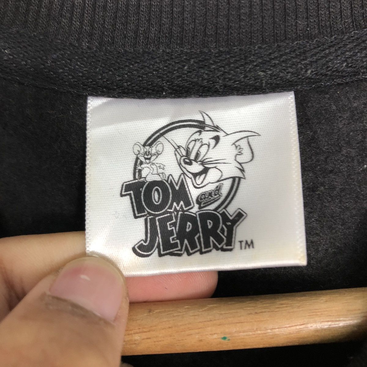 Cartoon Network 📌Vintage Sweatshirt Crewneck Tom & Jerry Big Ligo Size US M / EU 48-50 / 2 - 14 Thumbnail