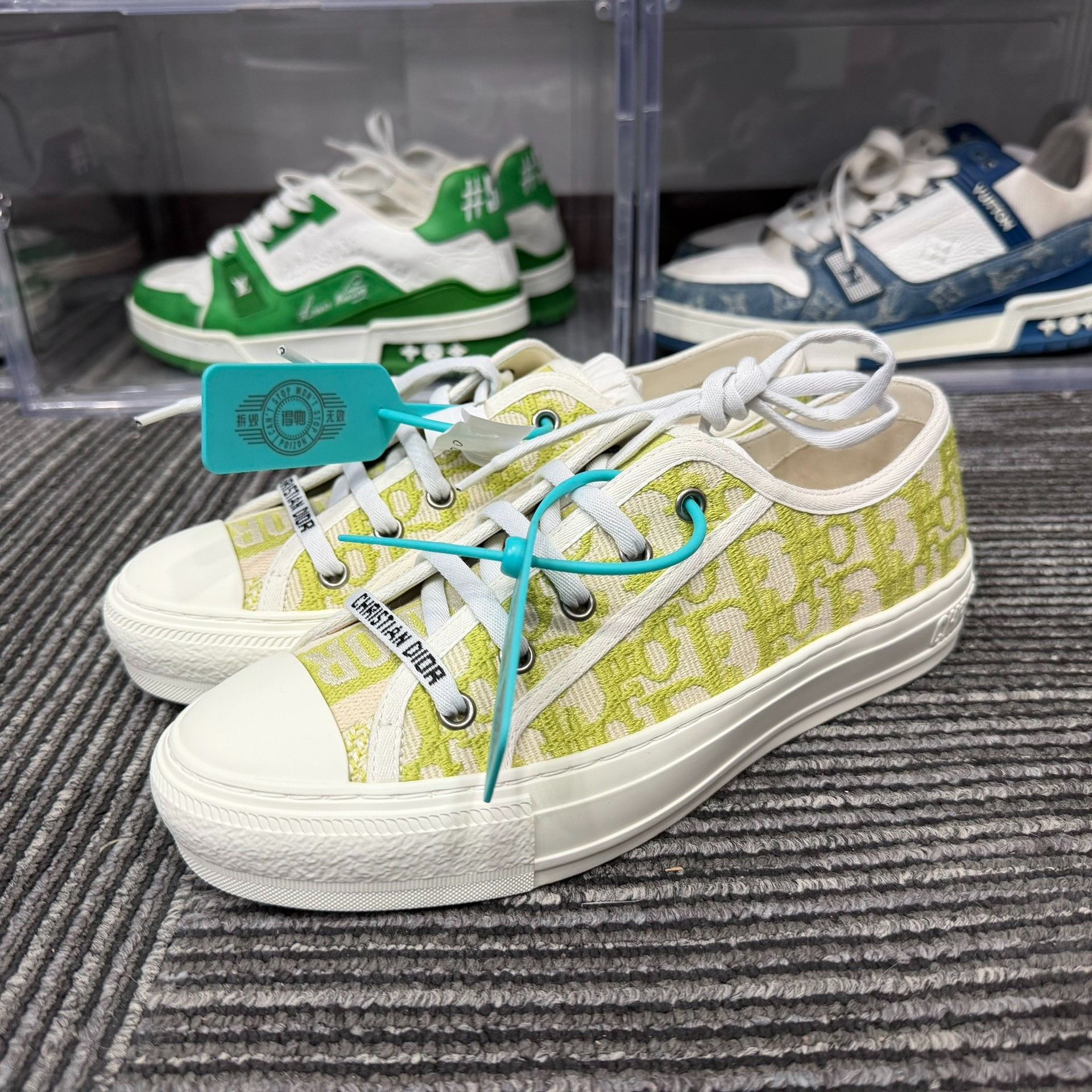 Dior Dior Yellow Lowtop Sneakers us_7 Women Size US 7 / IT 37 - 1 Thumbnail