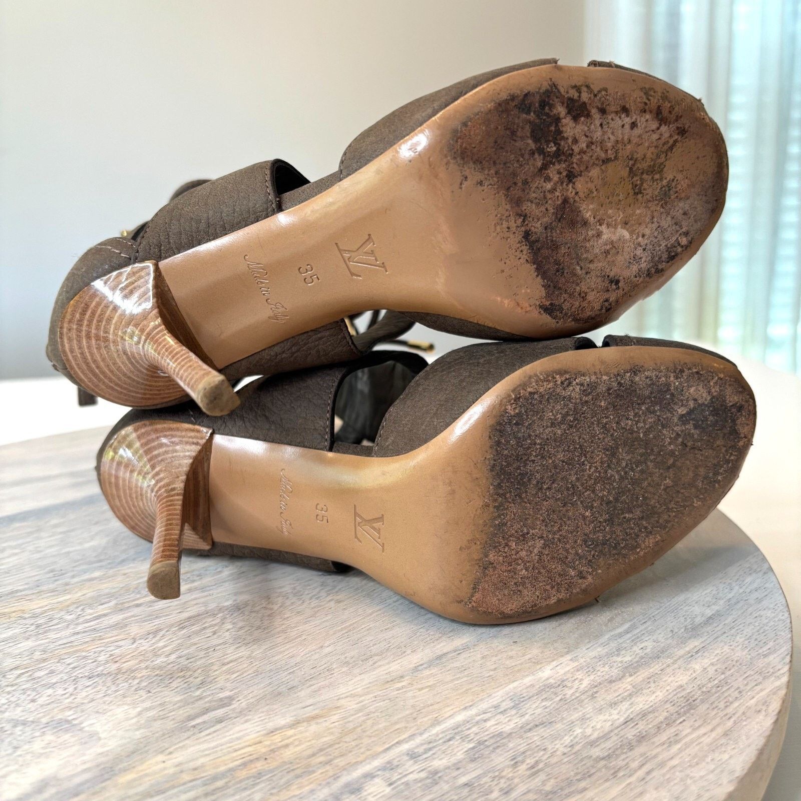 Louis Vuitton Louis Vuitton Corfu Leather Gladiator Lace Up Sandals Size 5 Size US 5 / IT 35 - 13 Thumbnail